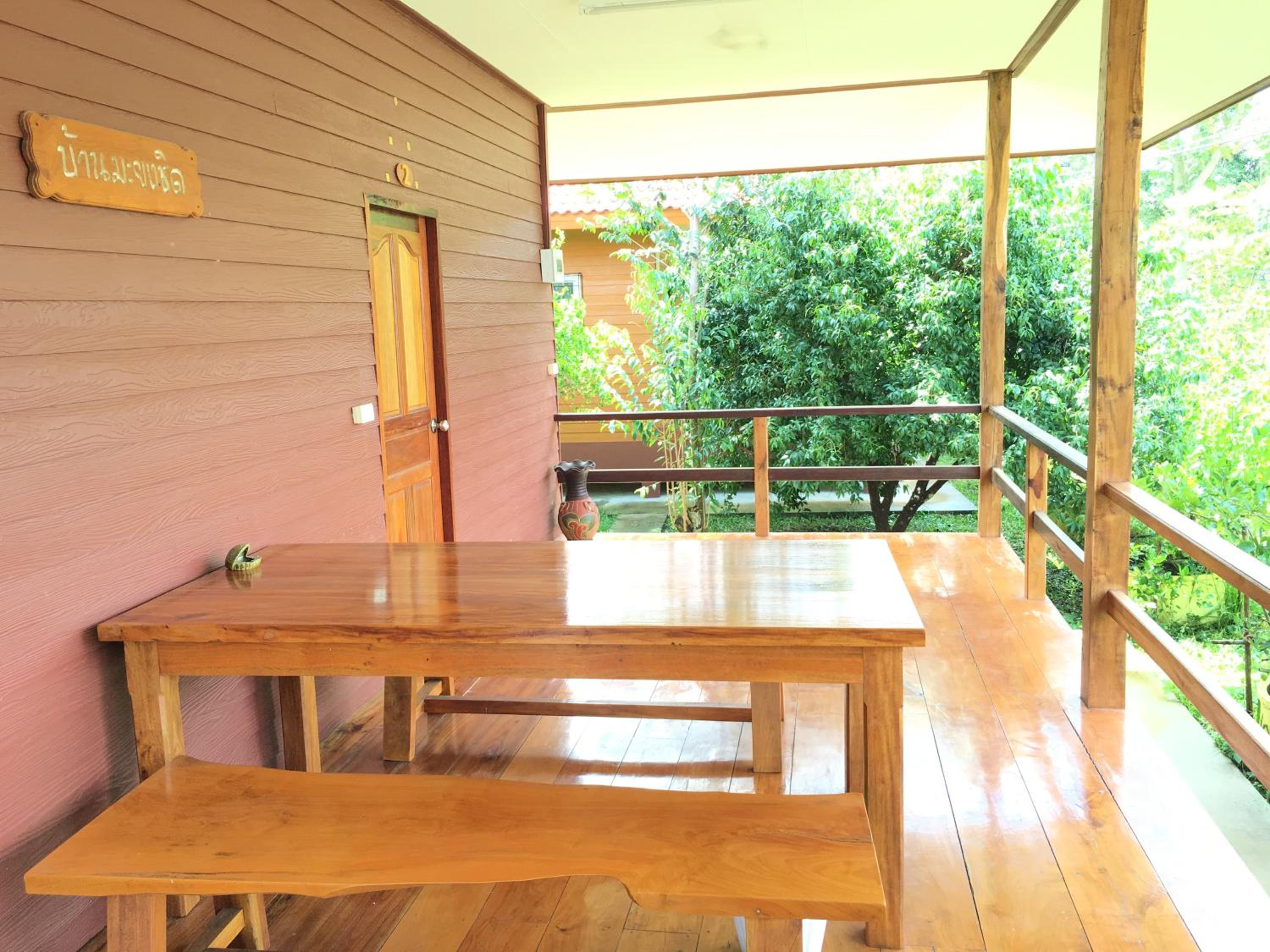 Double Room with Terrace - Photo 8