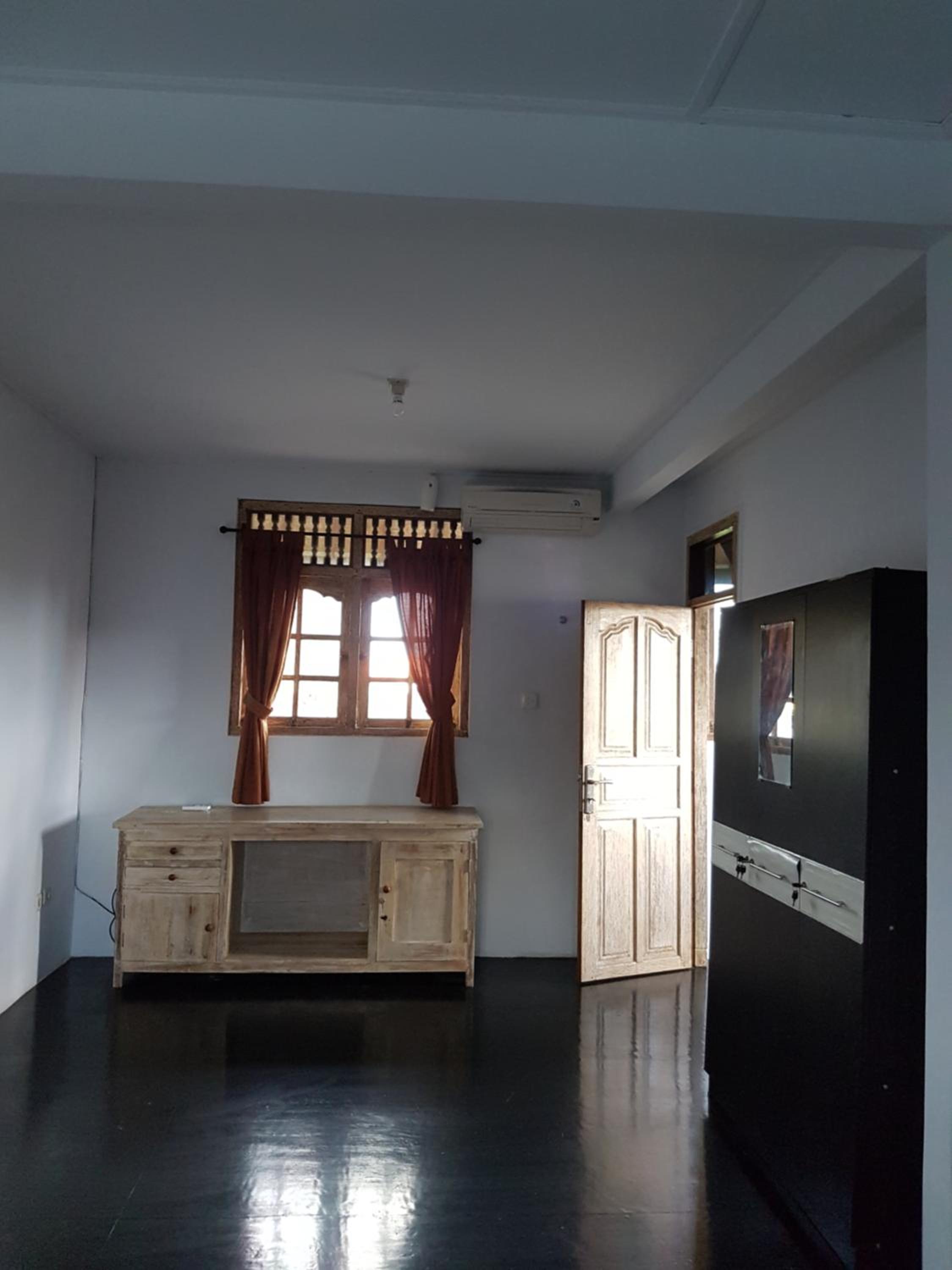 Standard Double Room - Photo 17