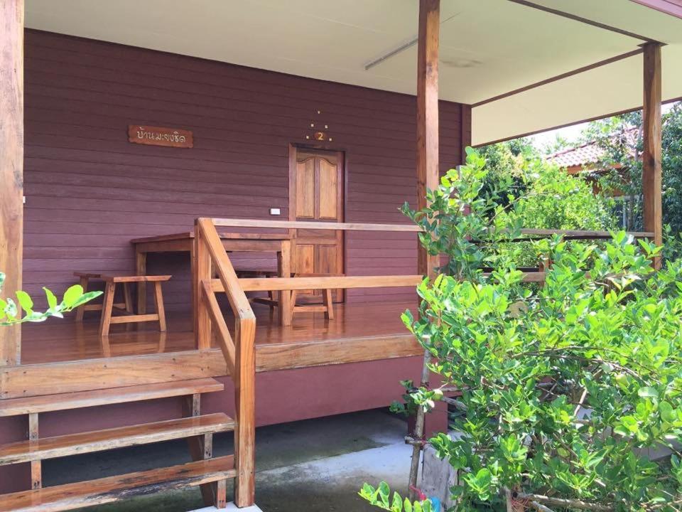 Double Room with Terrace - Photo 4