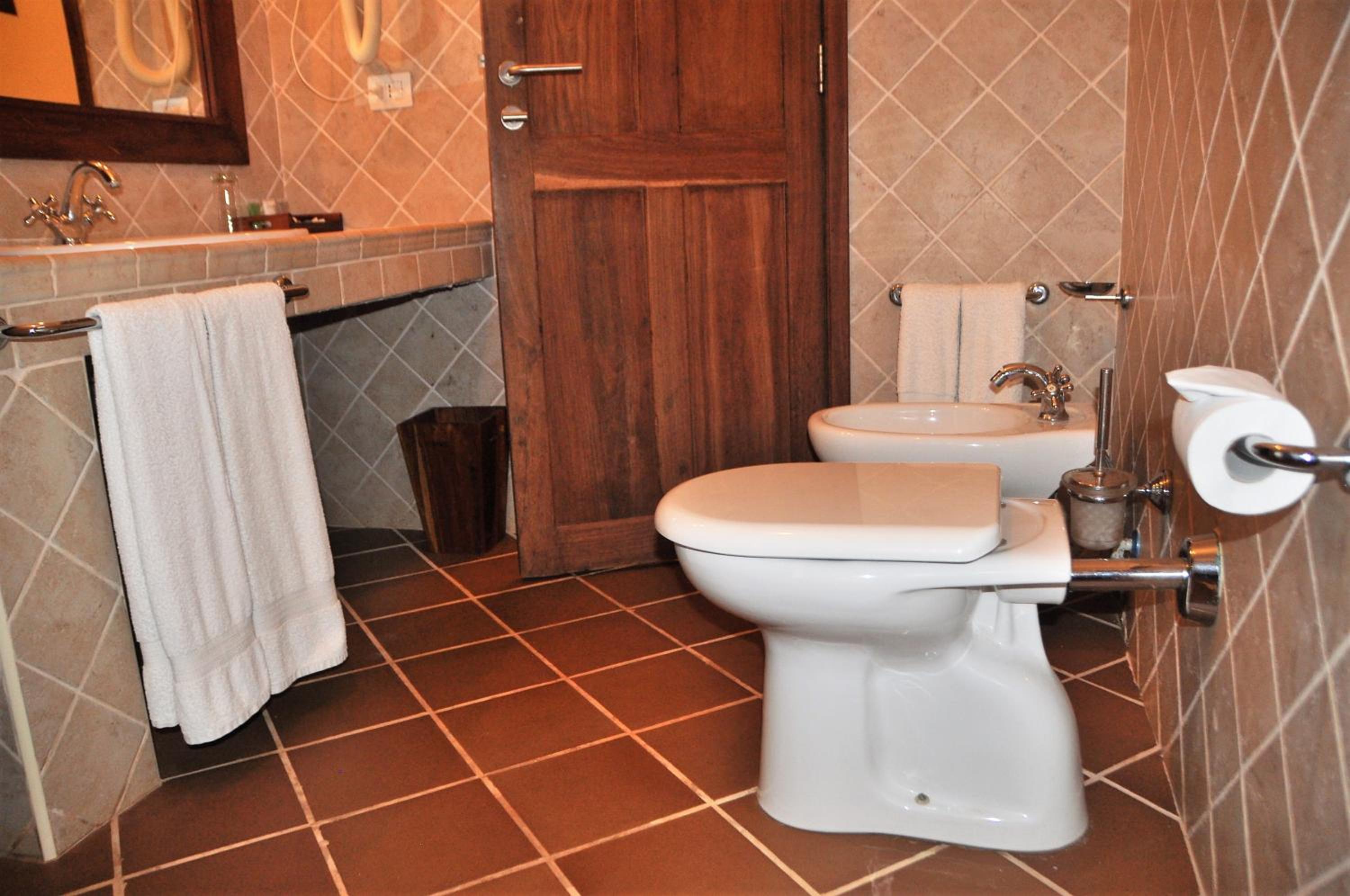 Superior Deluxe Double or Twin Room  photo 2