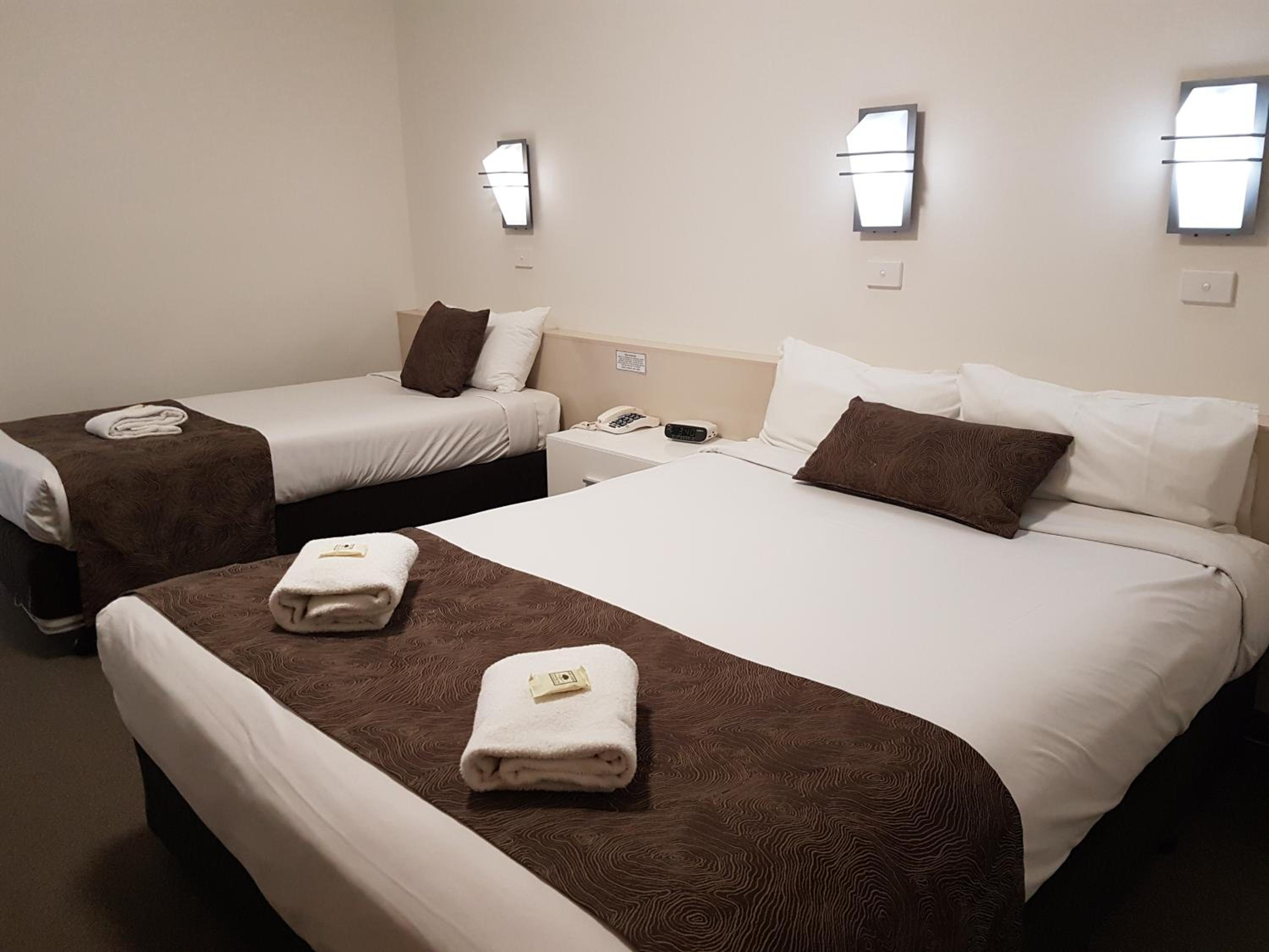 Standard Double or Twin Room photo 1