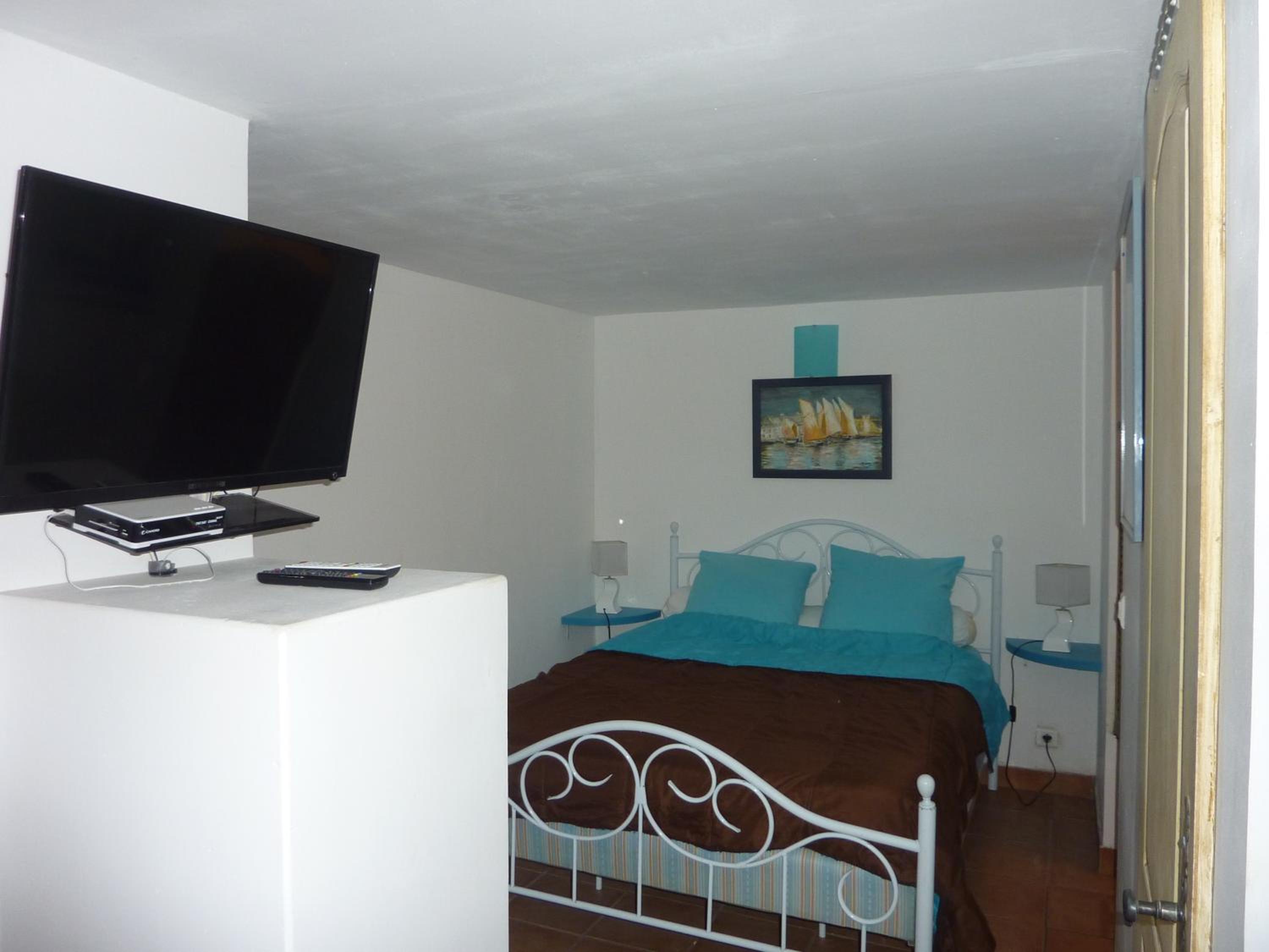 Apartment (2-5 Adults) photo 2