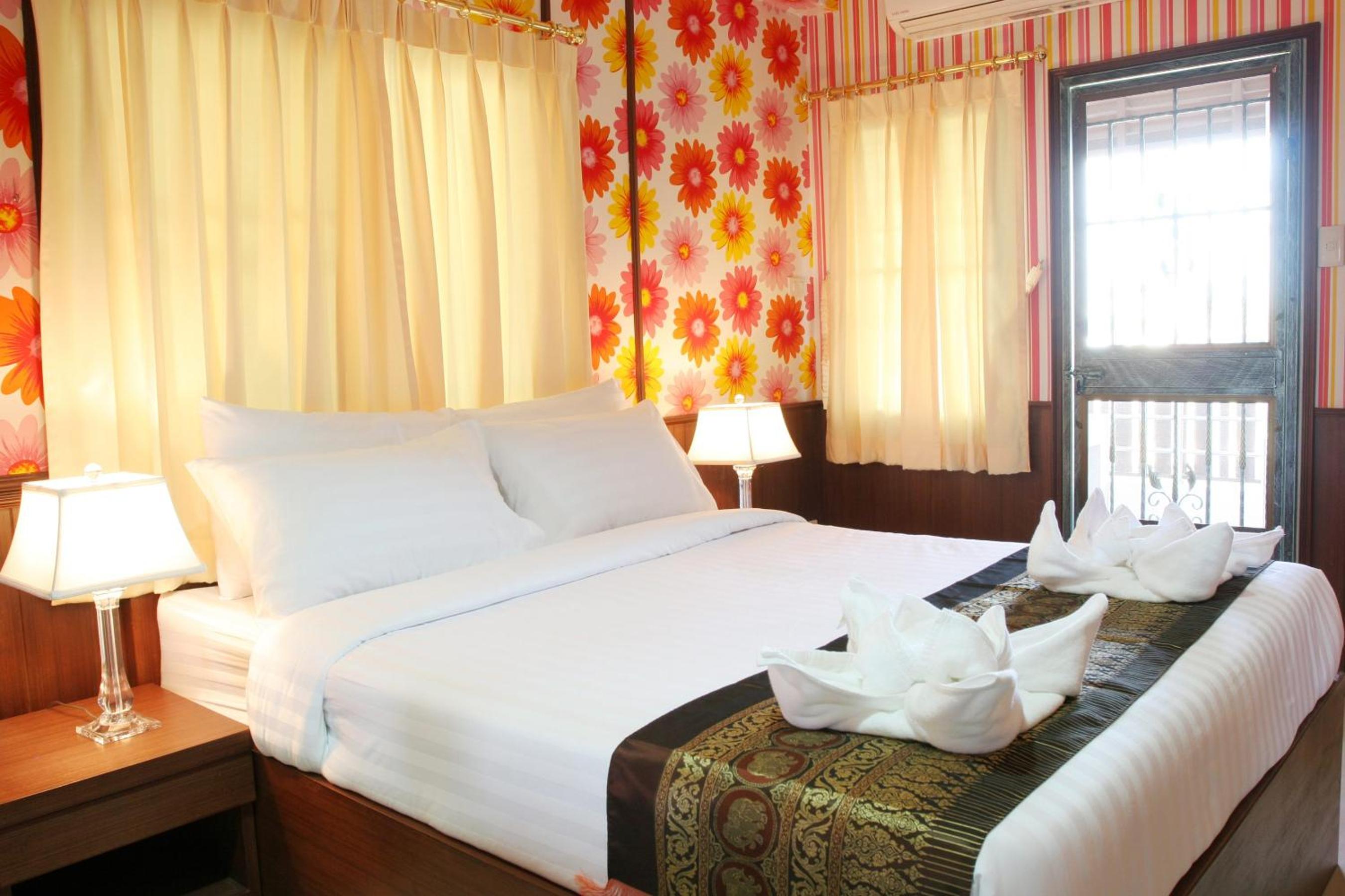 Standard Double Room - Photo 4