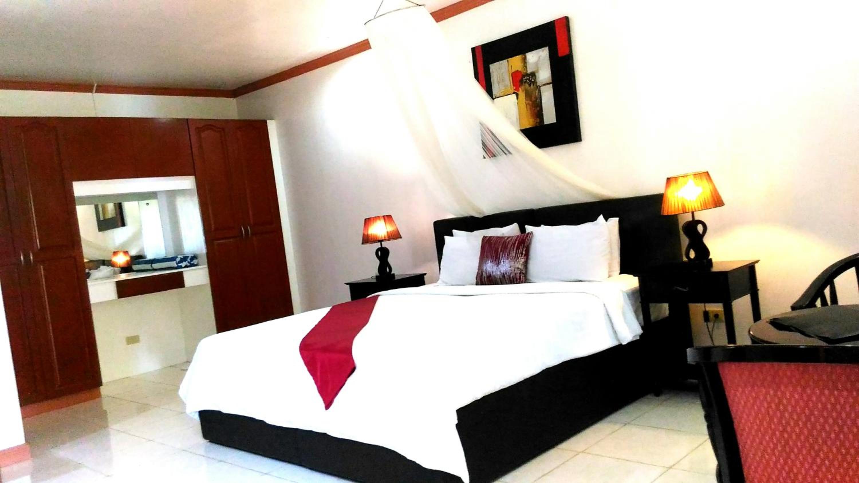 Standard Double or Twin Room with Ocean View photo 3