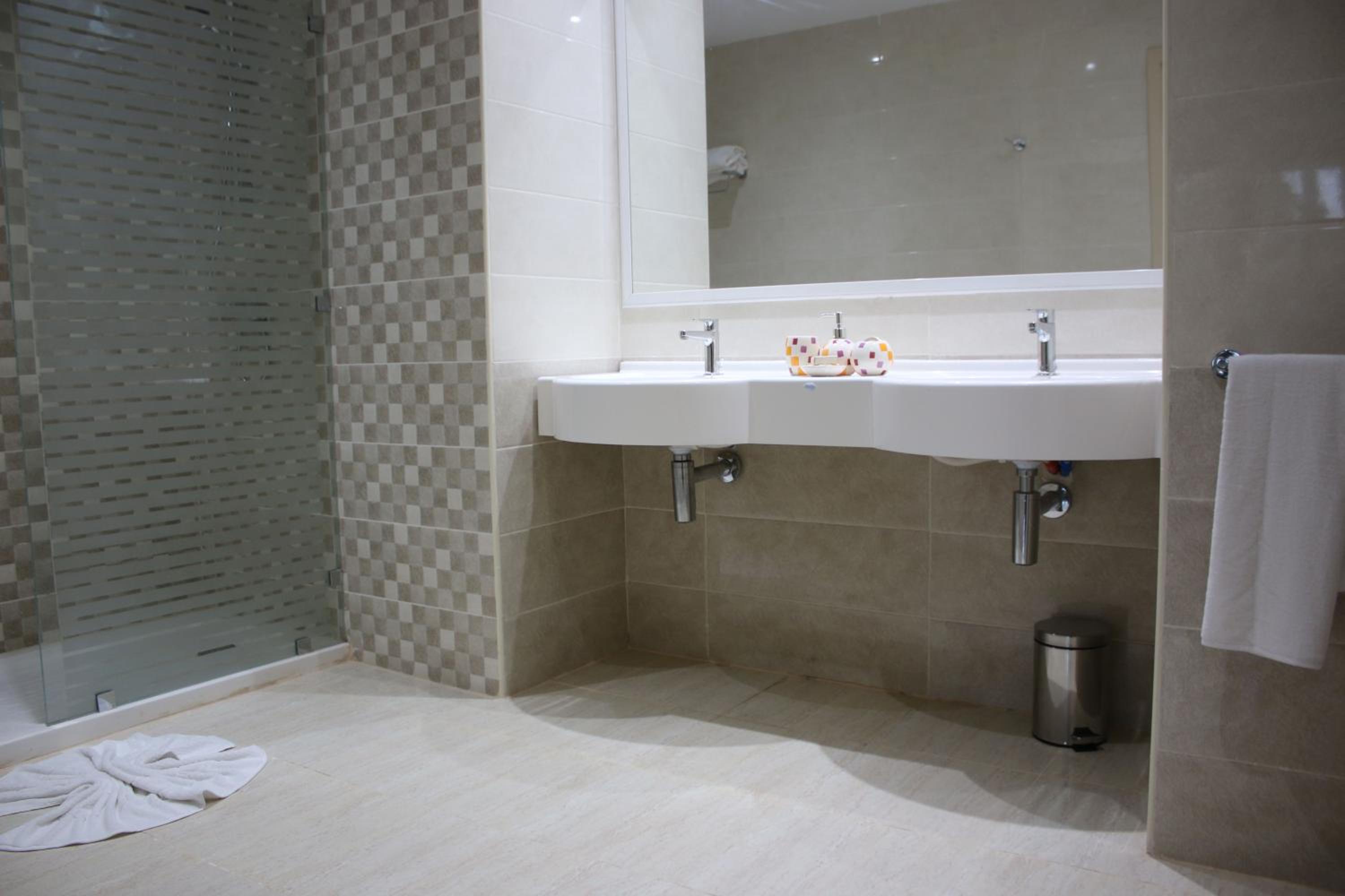 Executive Suite photo 2