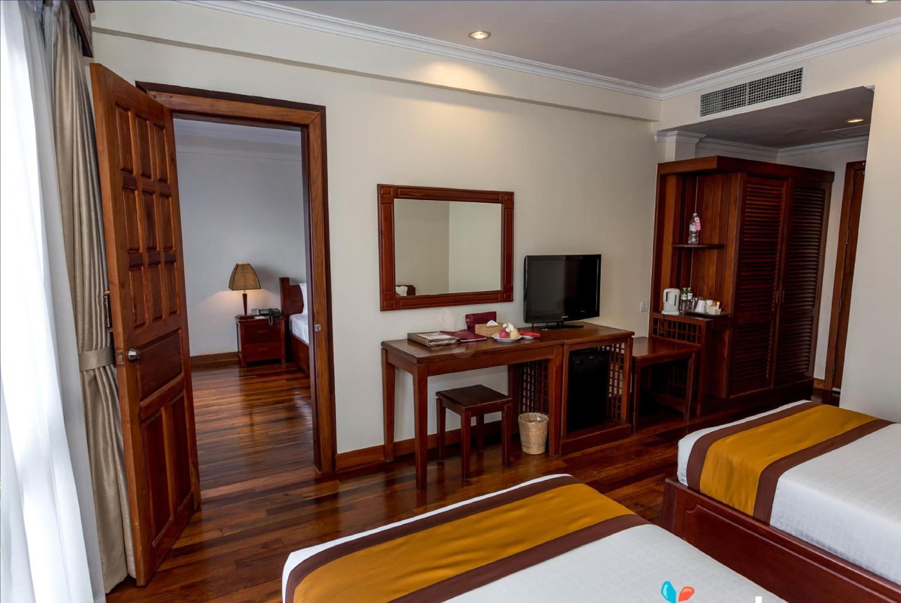 2-Bedroom Deluxe Connecting photo 2