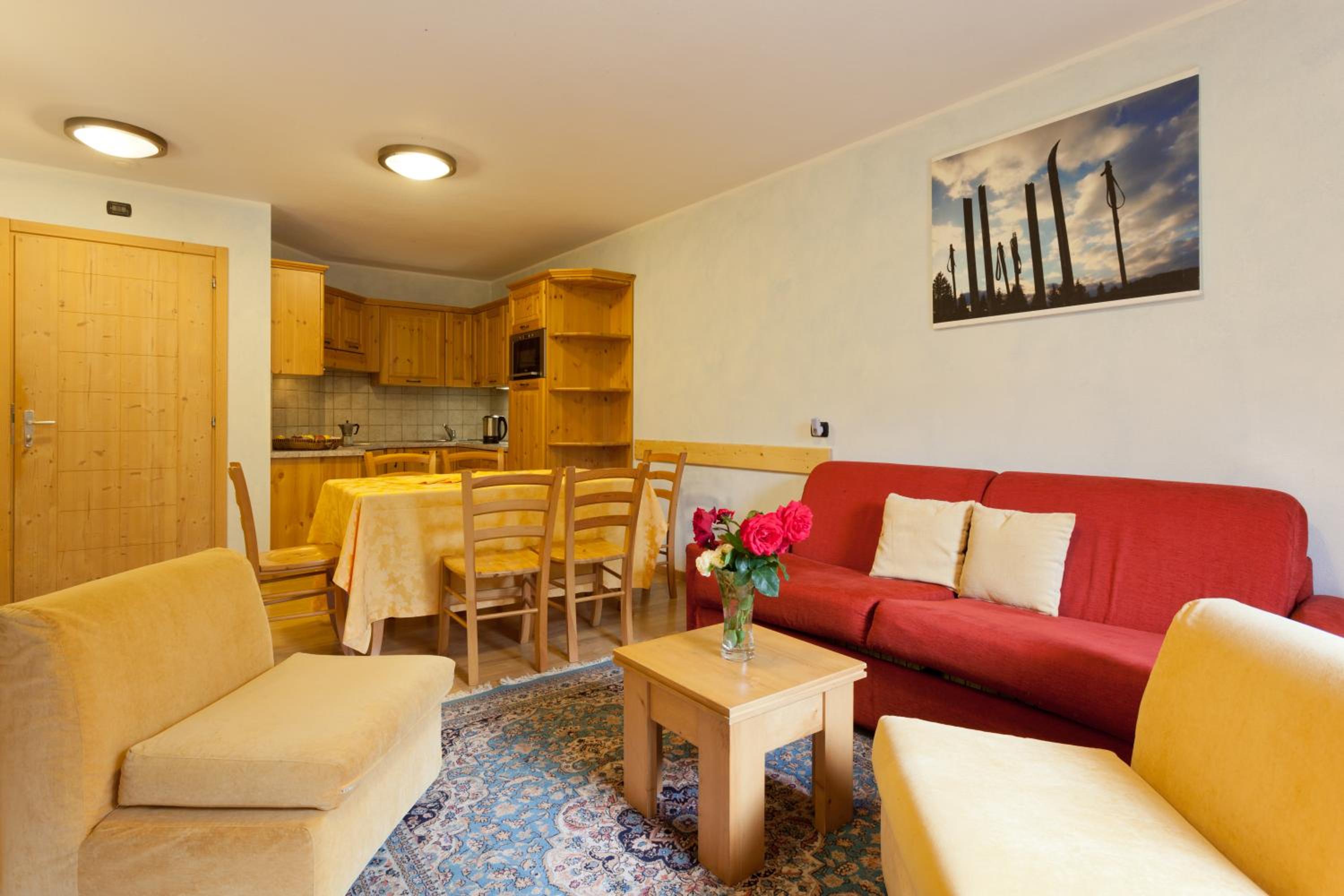 Three-Bedroom Apartment (8 Adults) photo 1