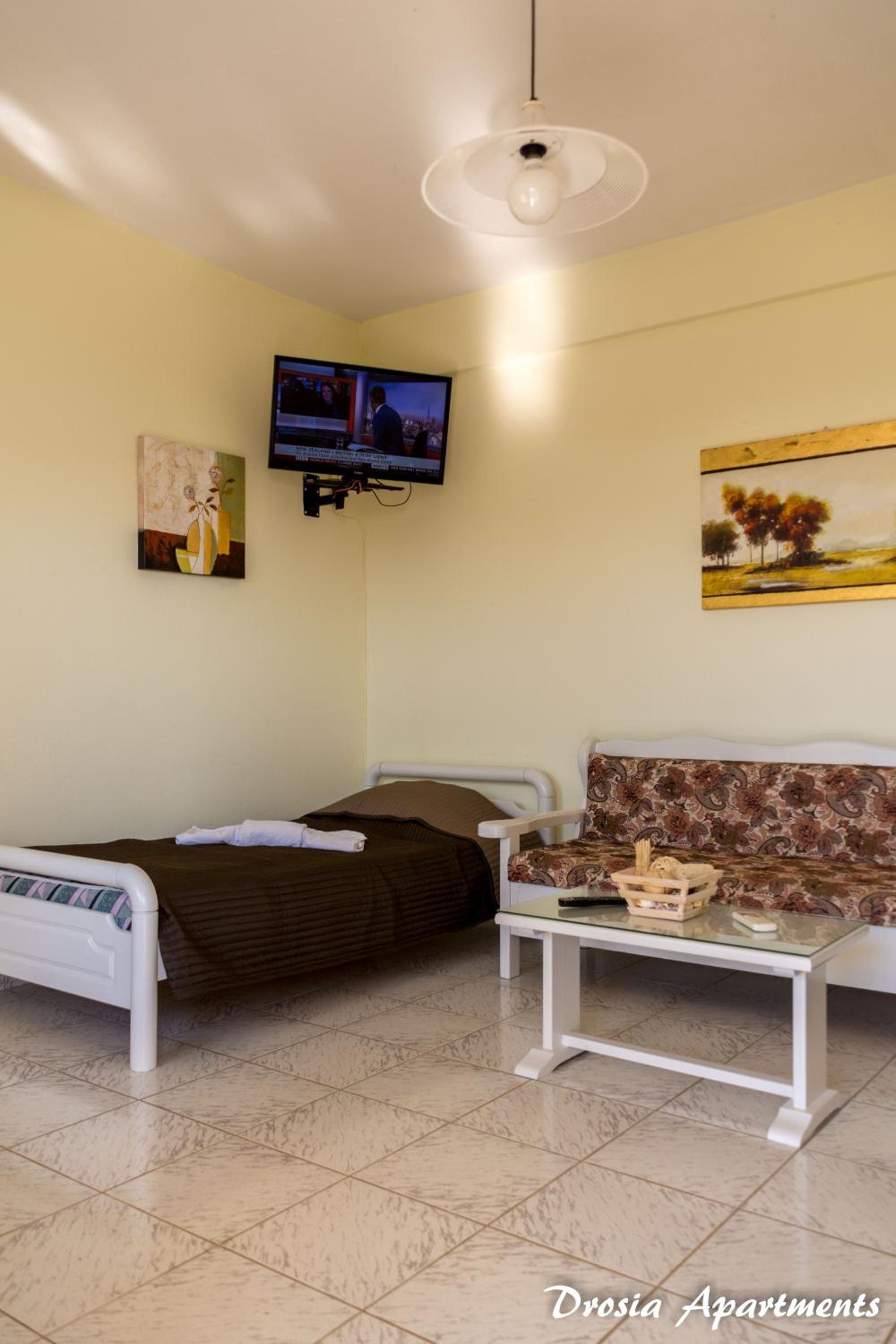 Two-Bedroom Apartment with Balcony and Sea View