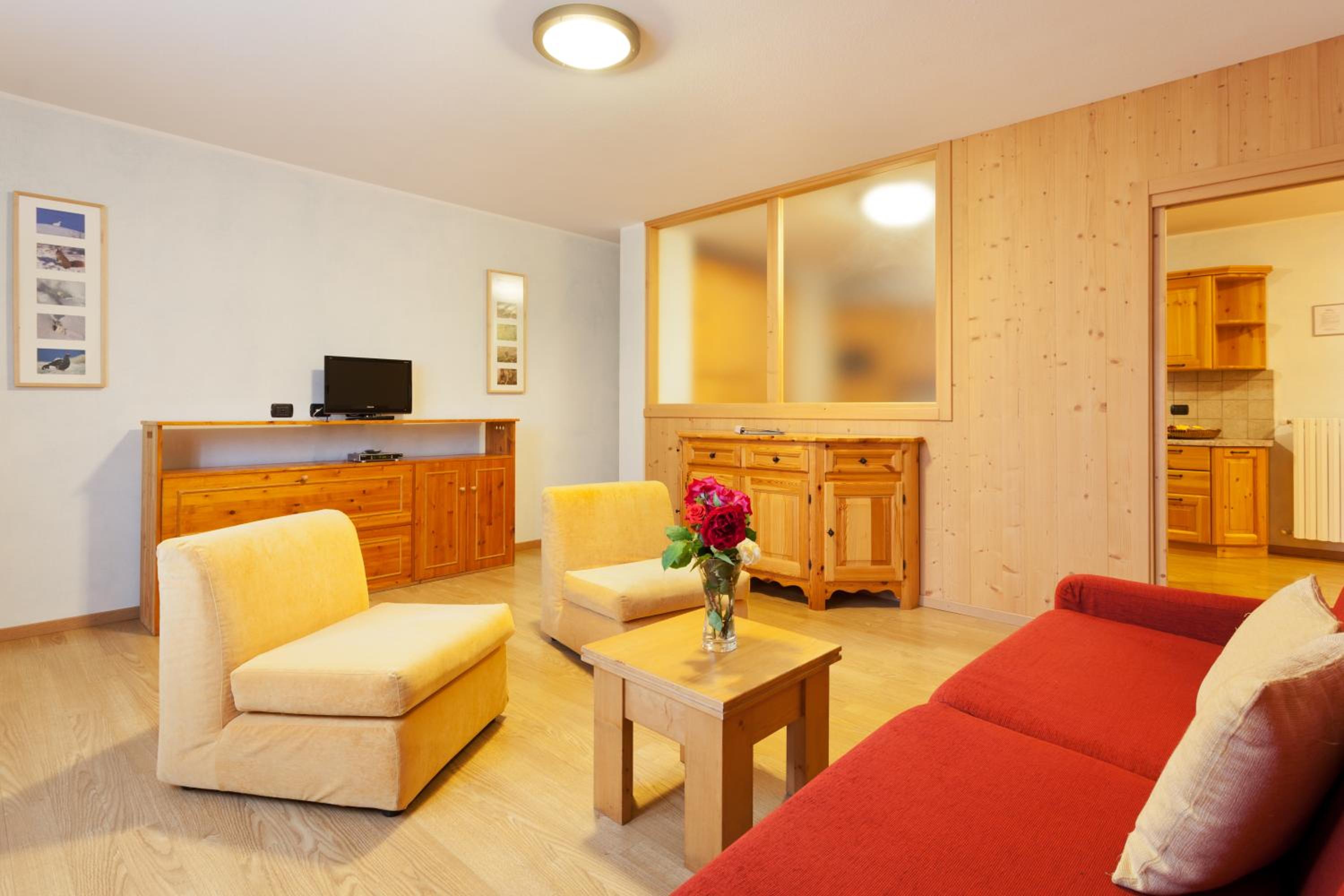 One-Bedroom Apartment (5 Adults) - Split Level photo 1