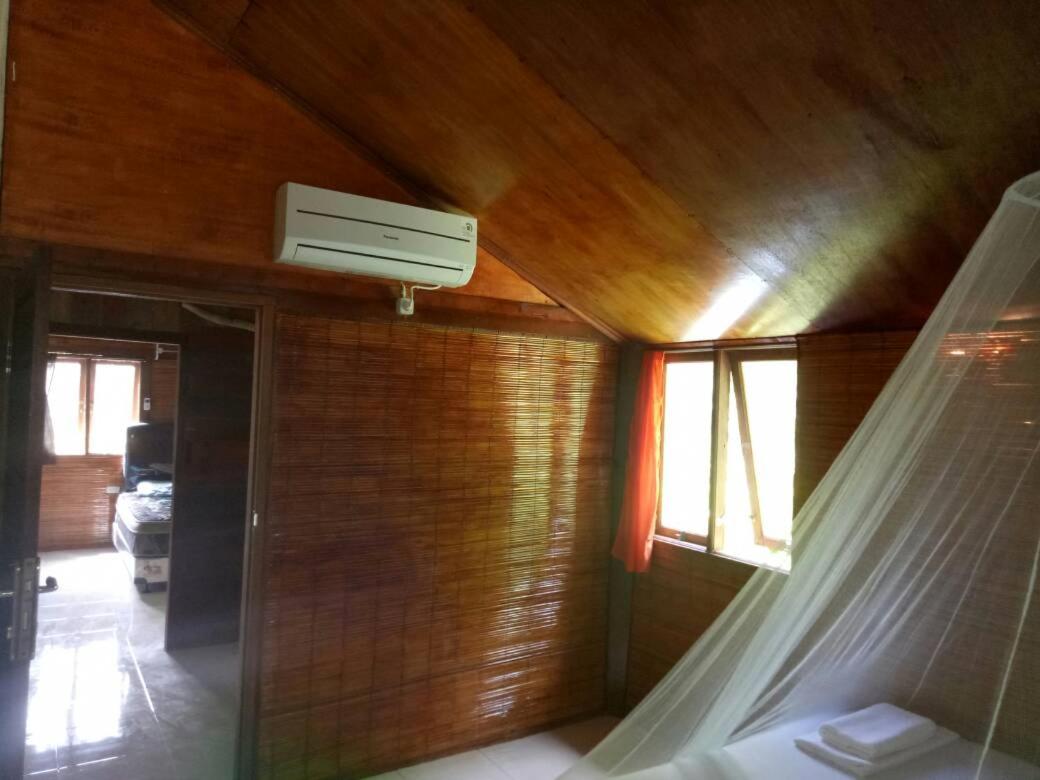 Budget Double Room - Photo 5