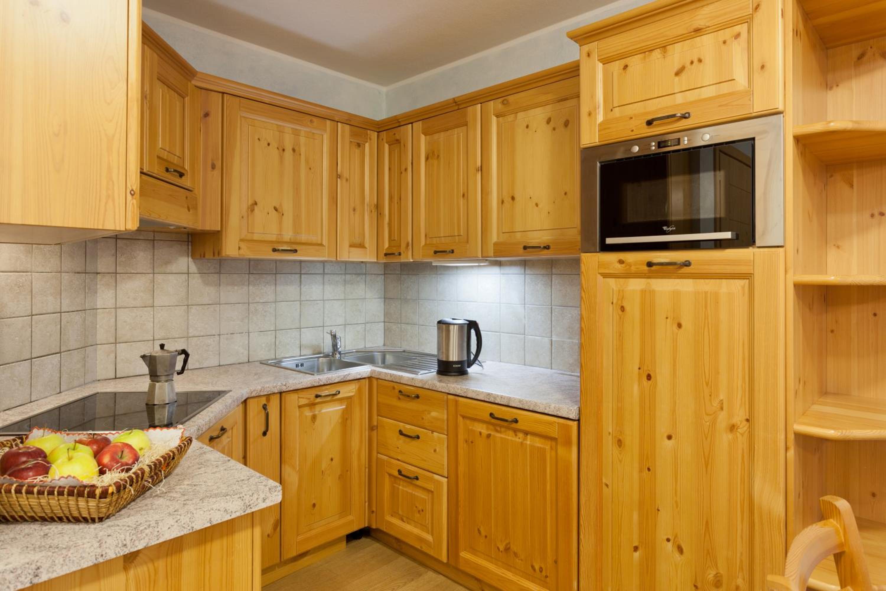 Three-Bedroom Apartment (8 Adults) photo 3