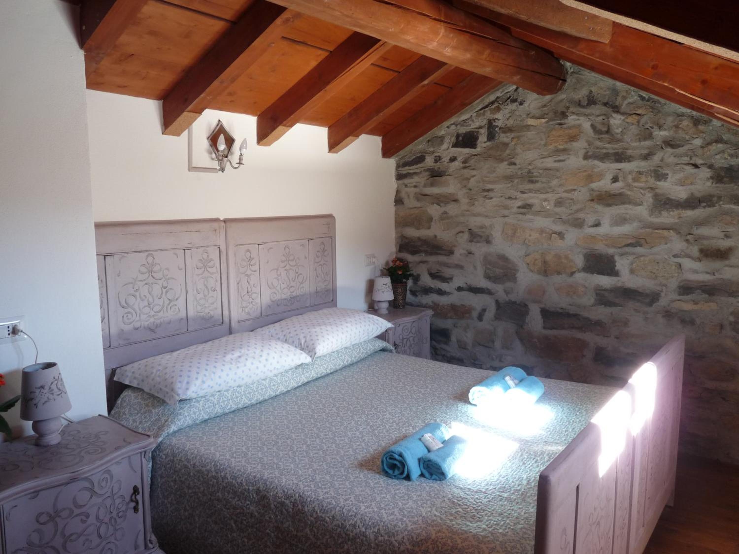 Standard Double Room with Shared Bathroom photo 1