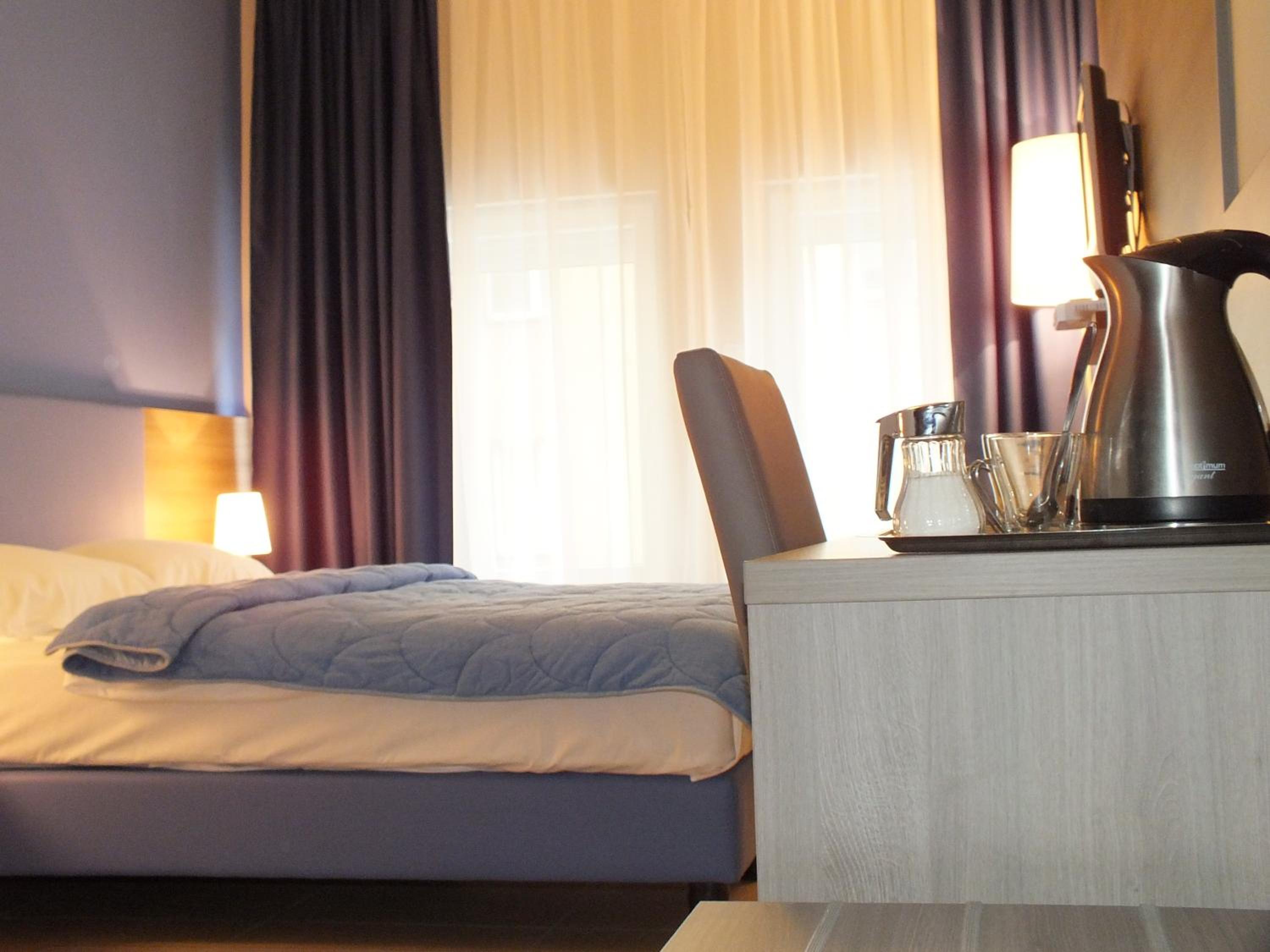 Double Room - Photo 10