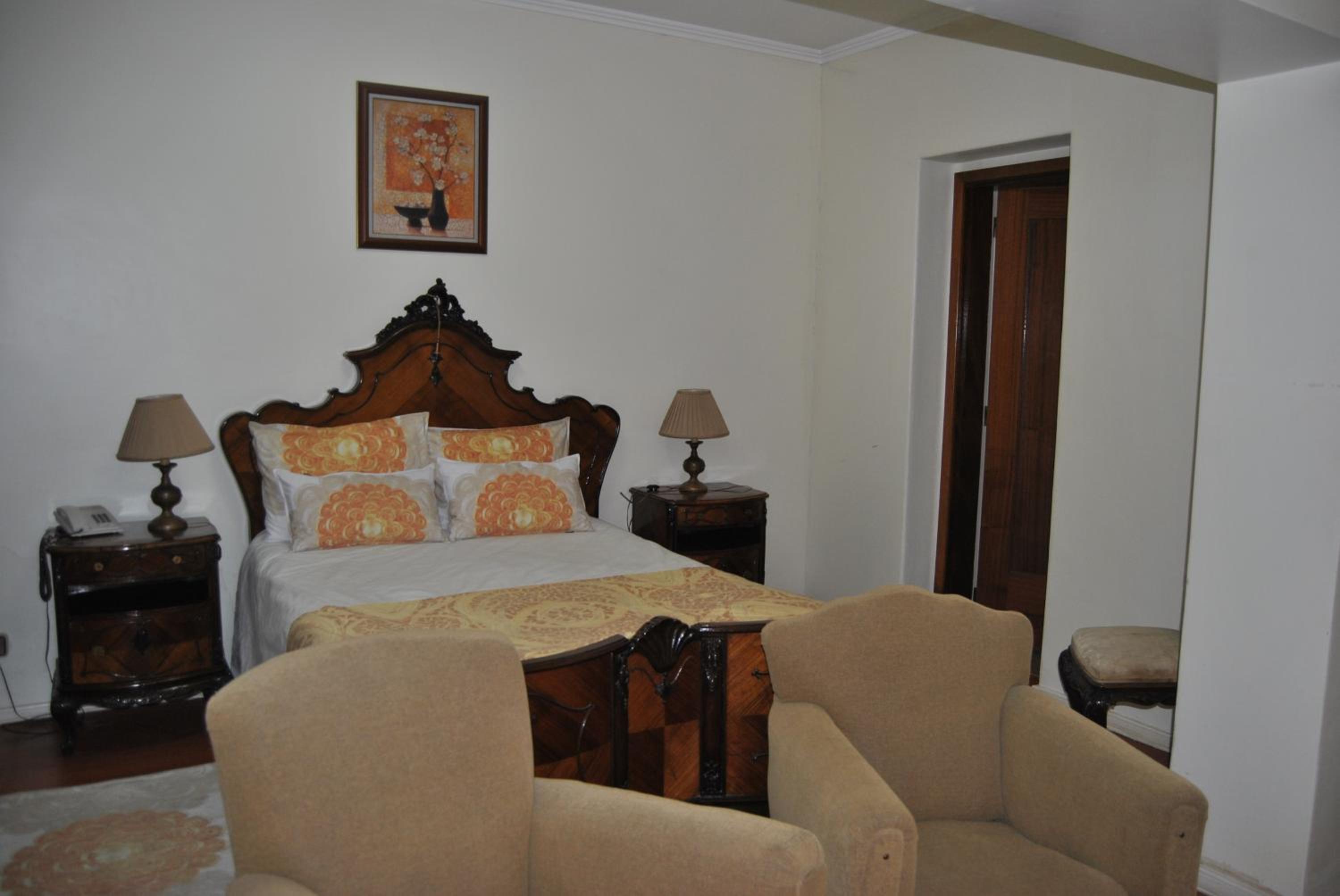 Suite - Photo 6