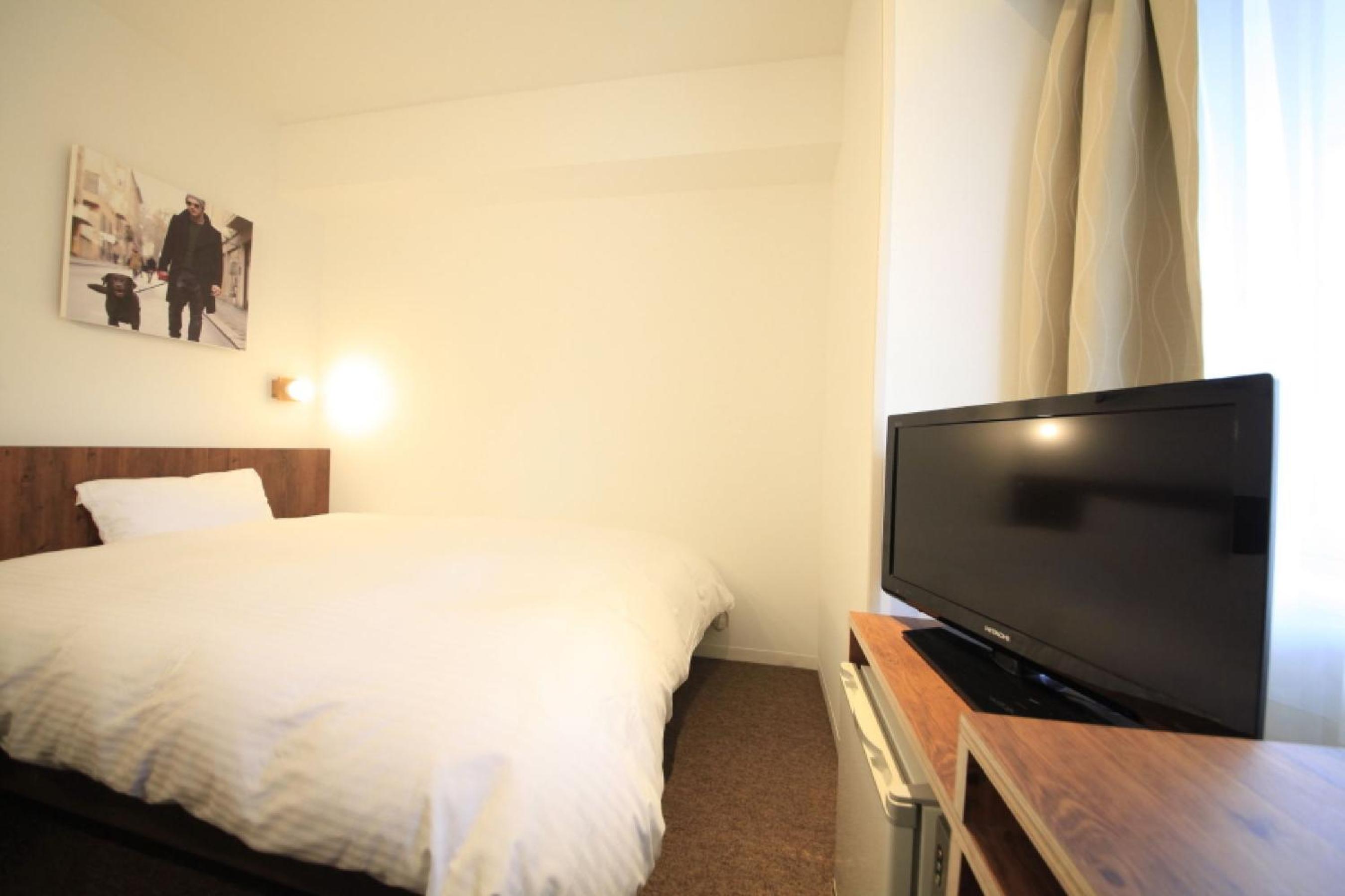 Standard Double Room - Non-Smoking - Photo 2