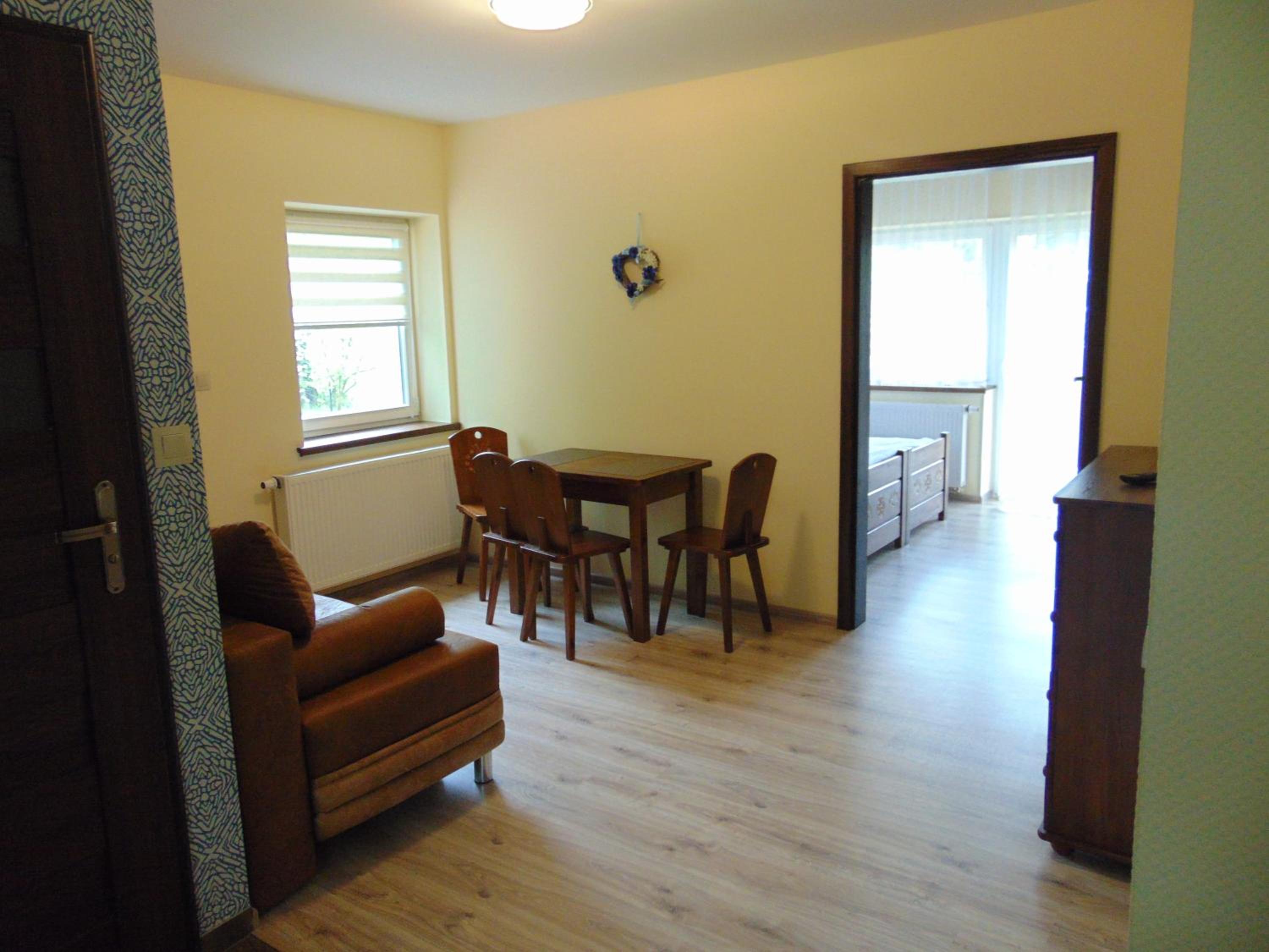 Suite with Balcony - Photo 12