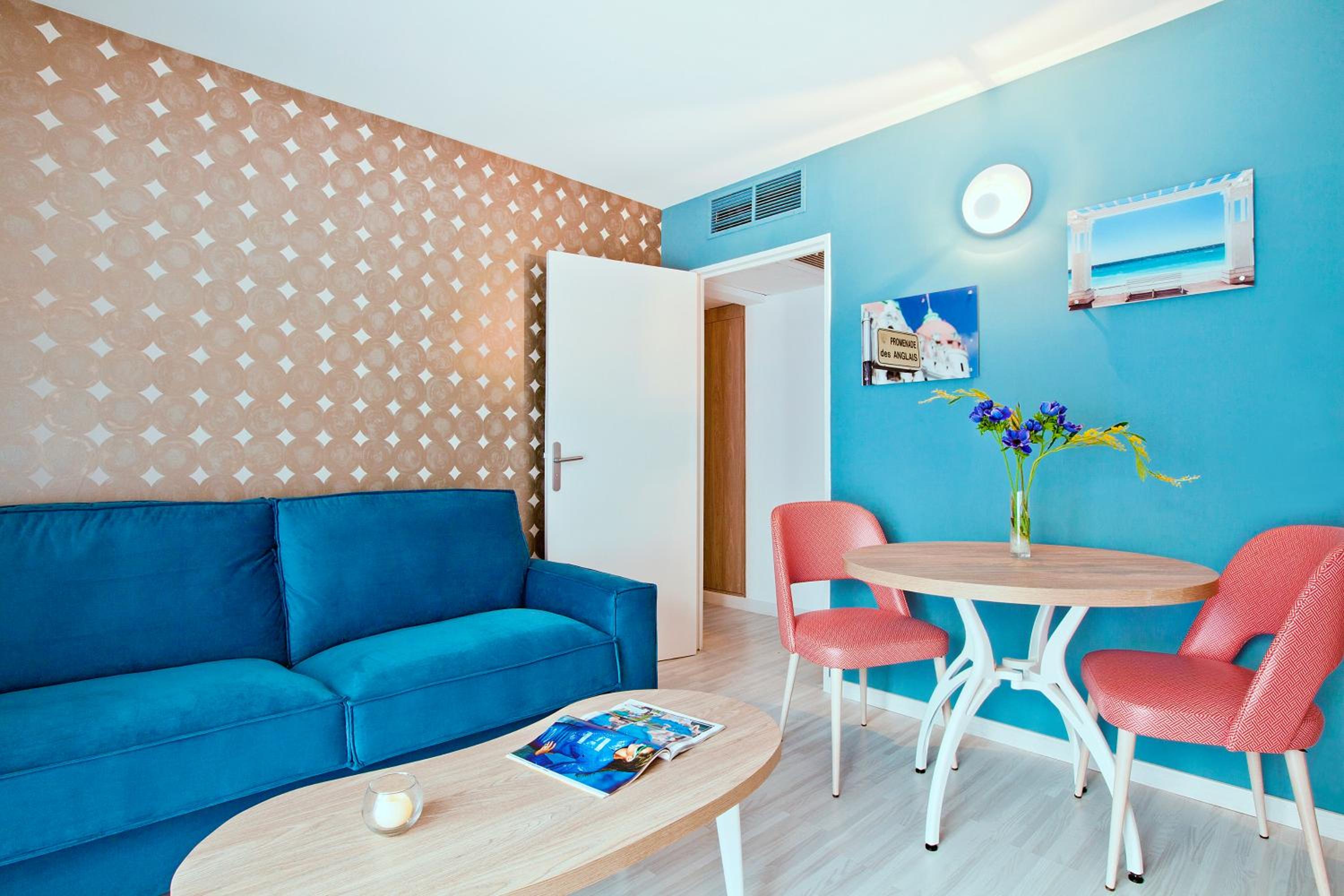 Standard Apartment with Balcony (4 Adults) - Photo 3