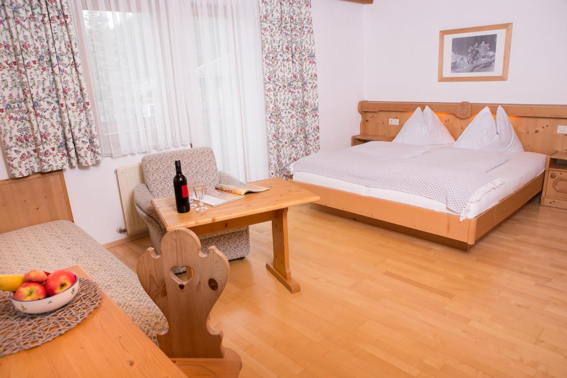 Triple Room with Balcony photo 2