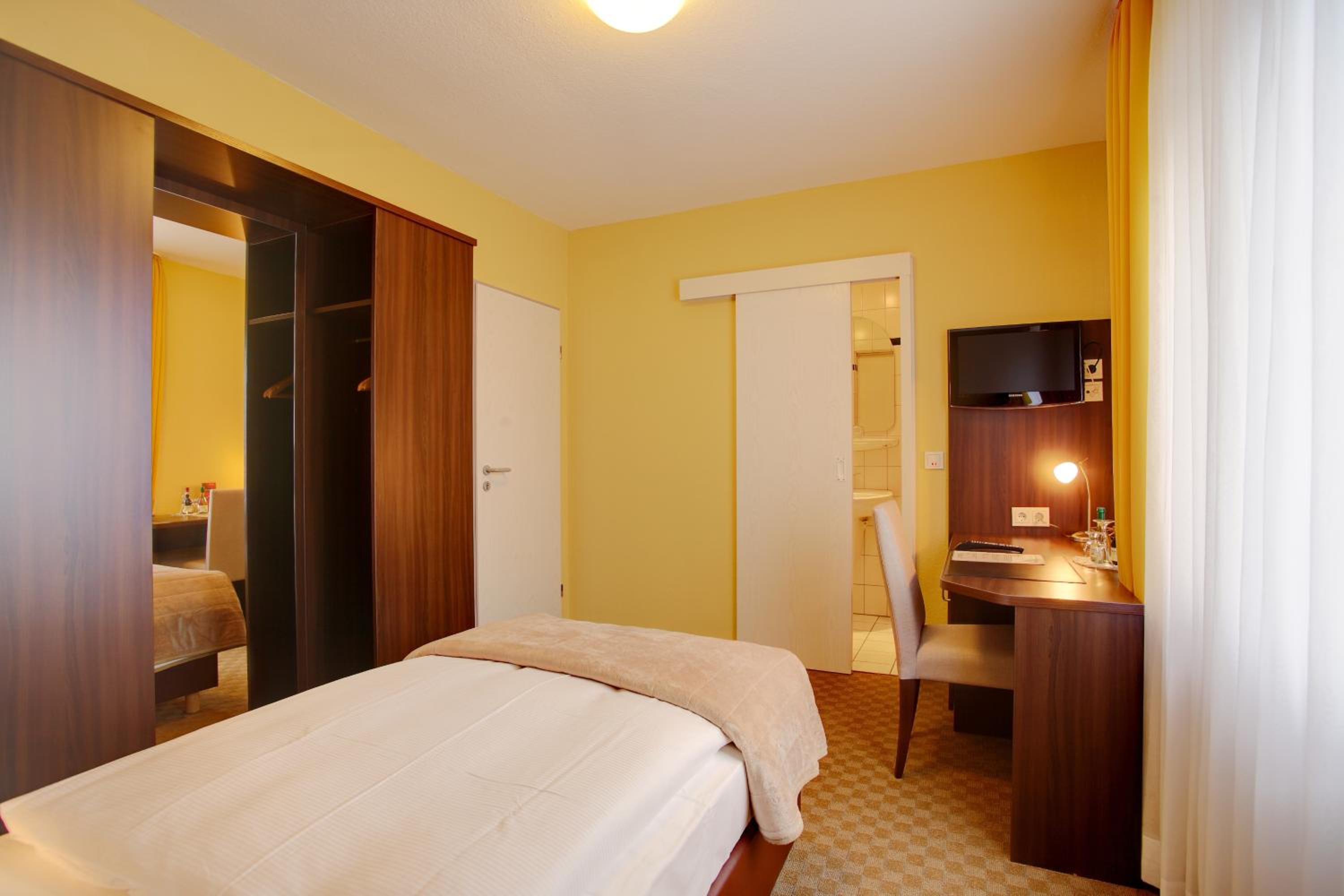Single Room