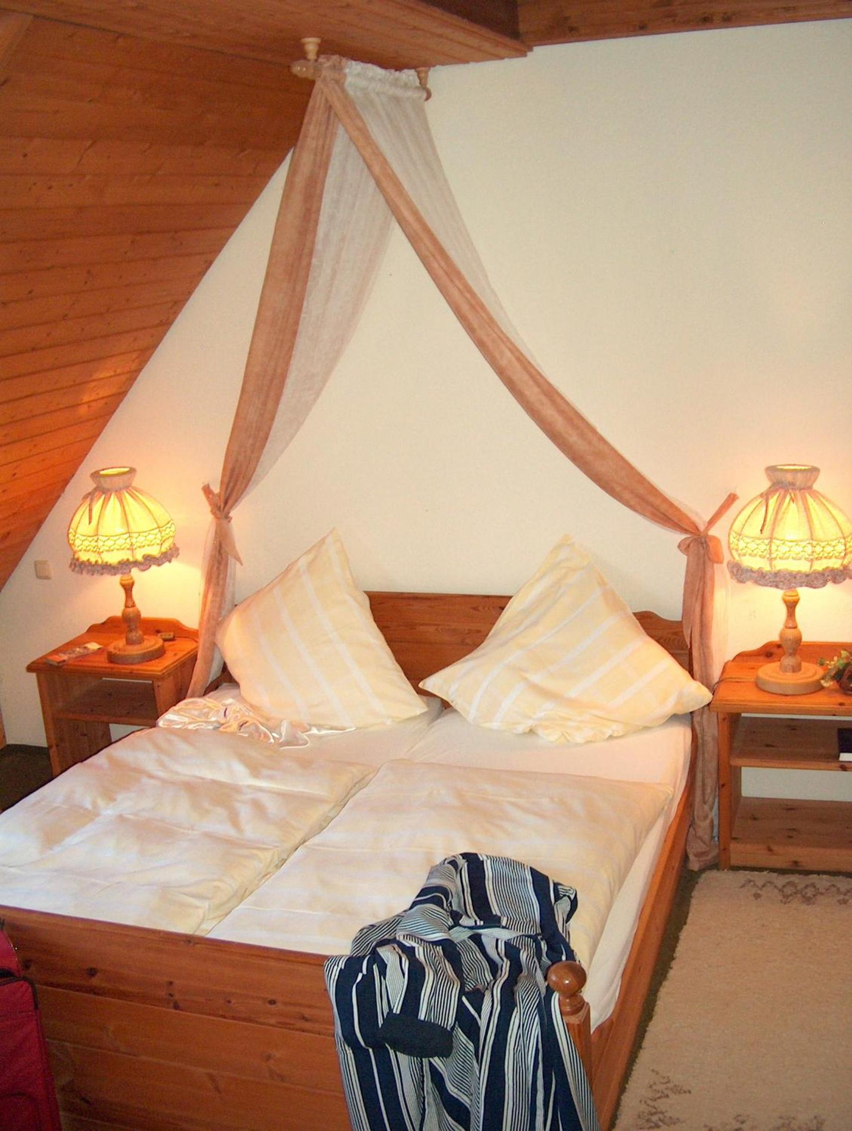 Double Room - Photo 12