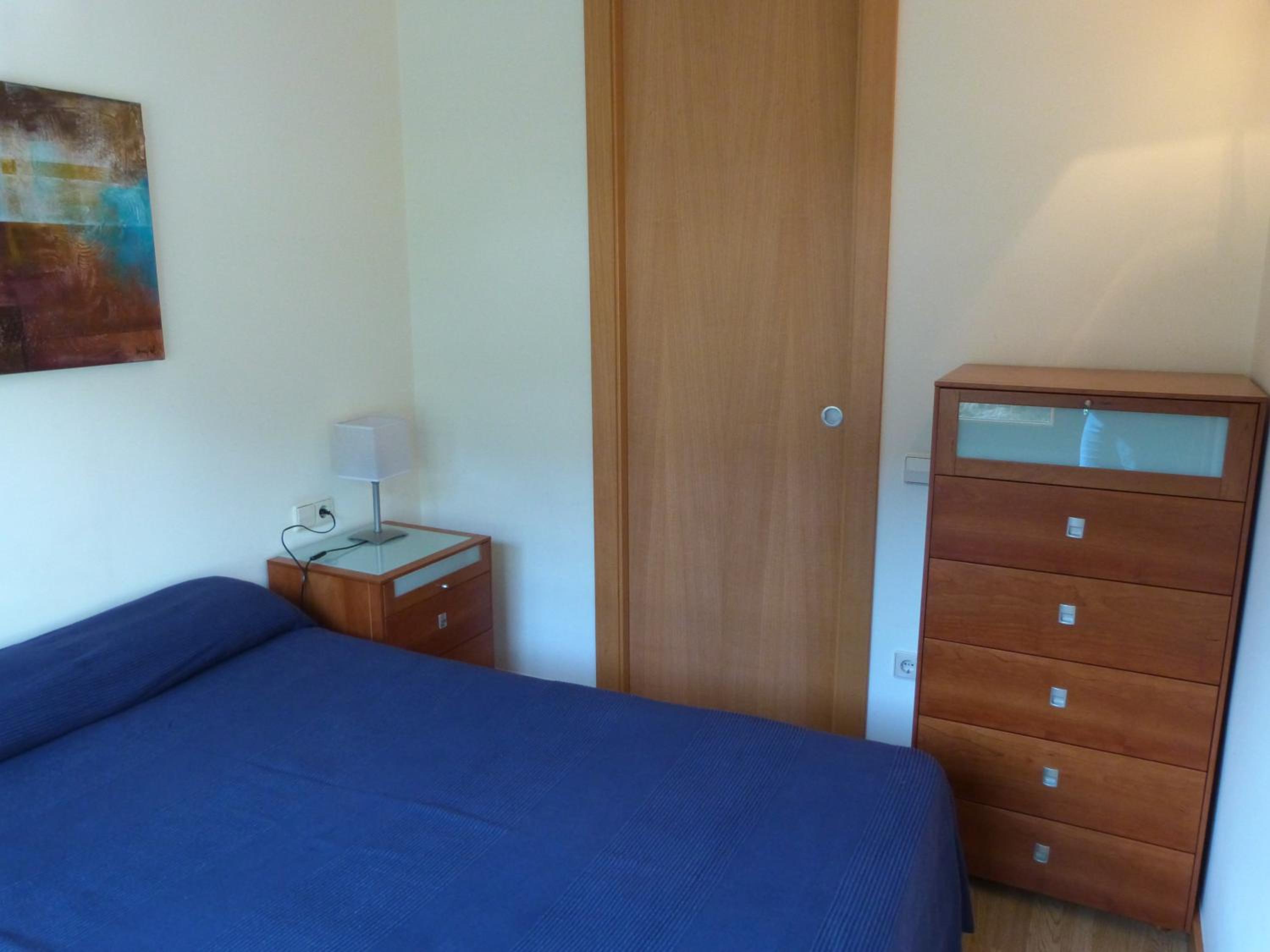 One-Bedroom Apartment photo 3