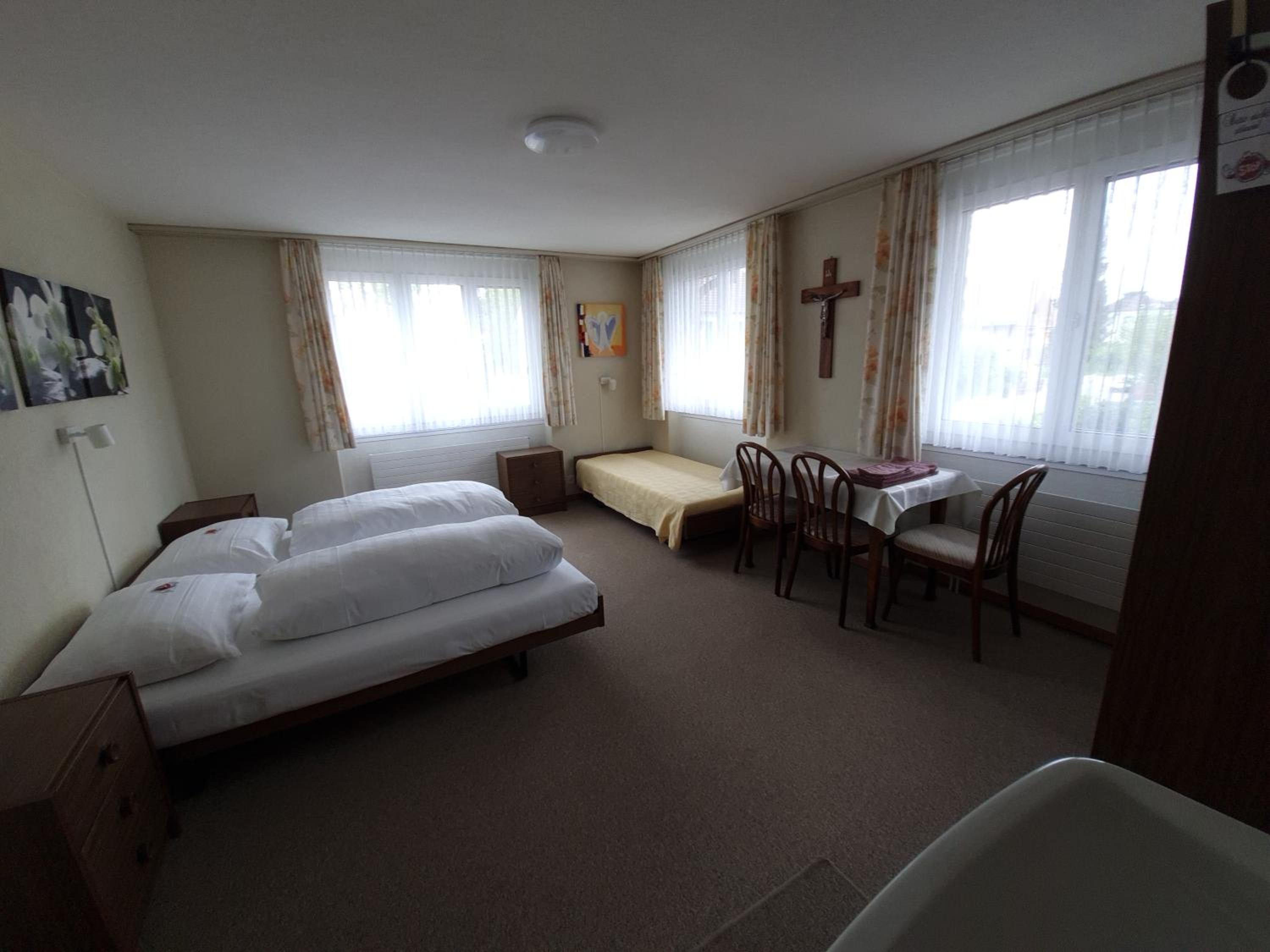 Triple Room with Shared Bathroom photo 1