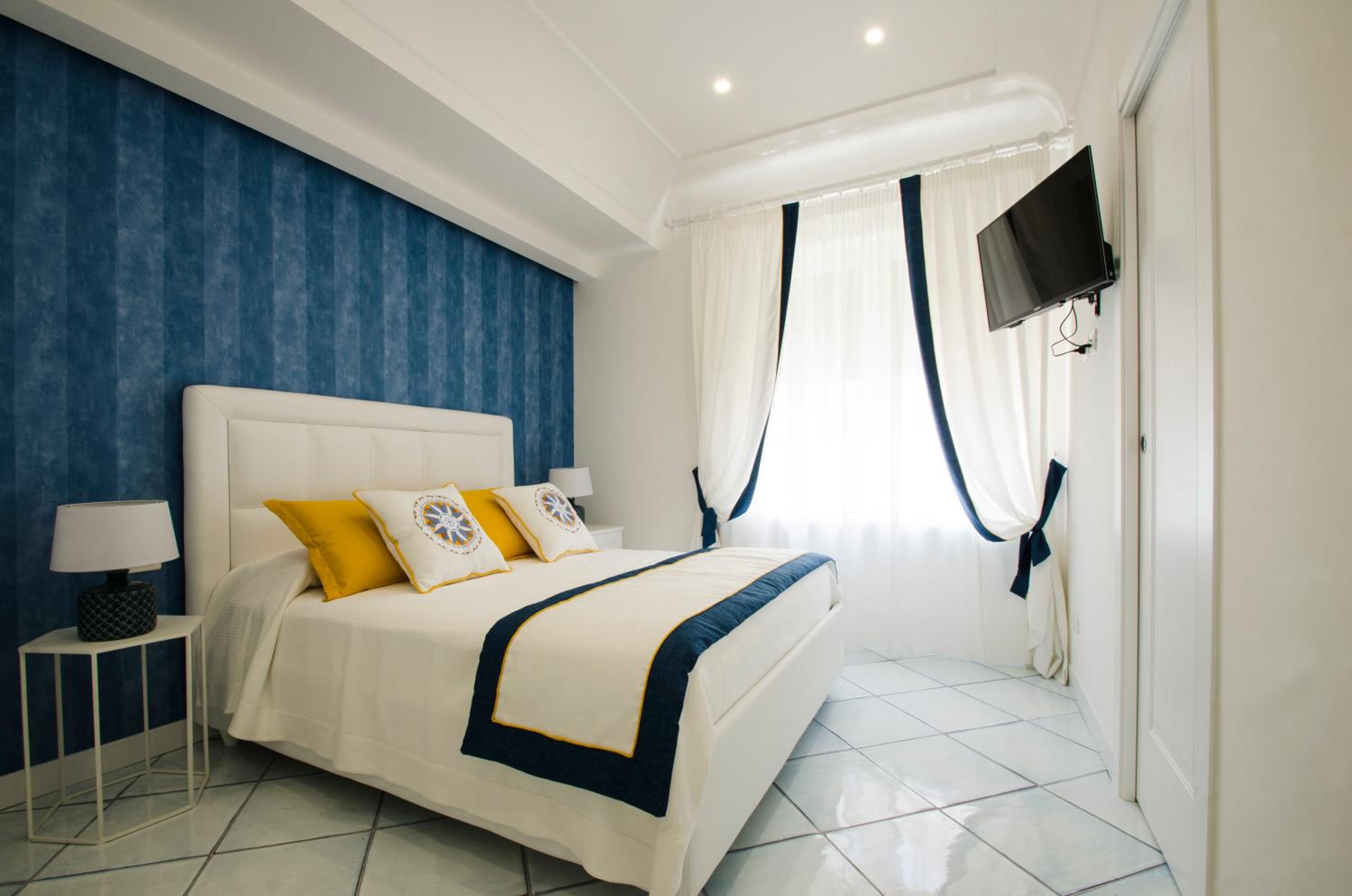 Standard Double Room photo 2