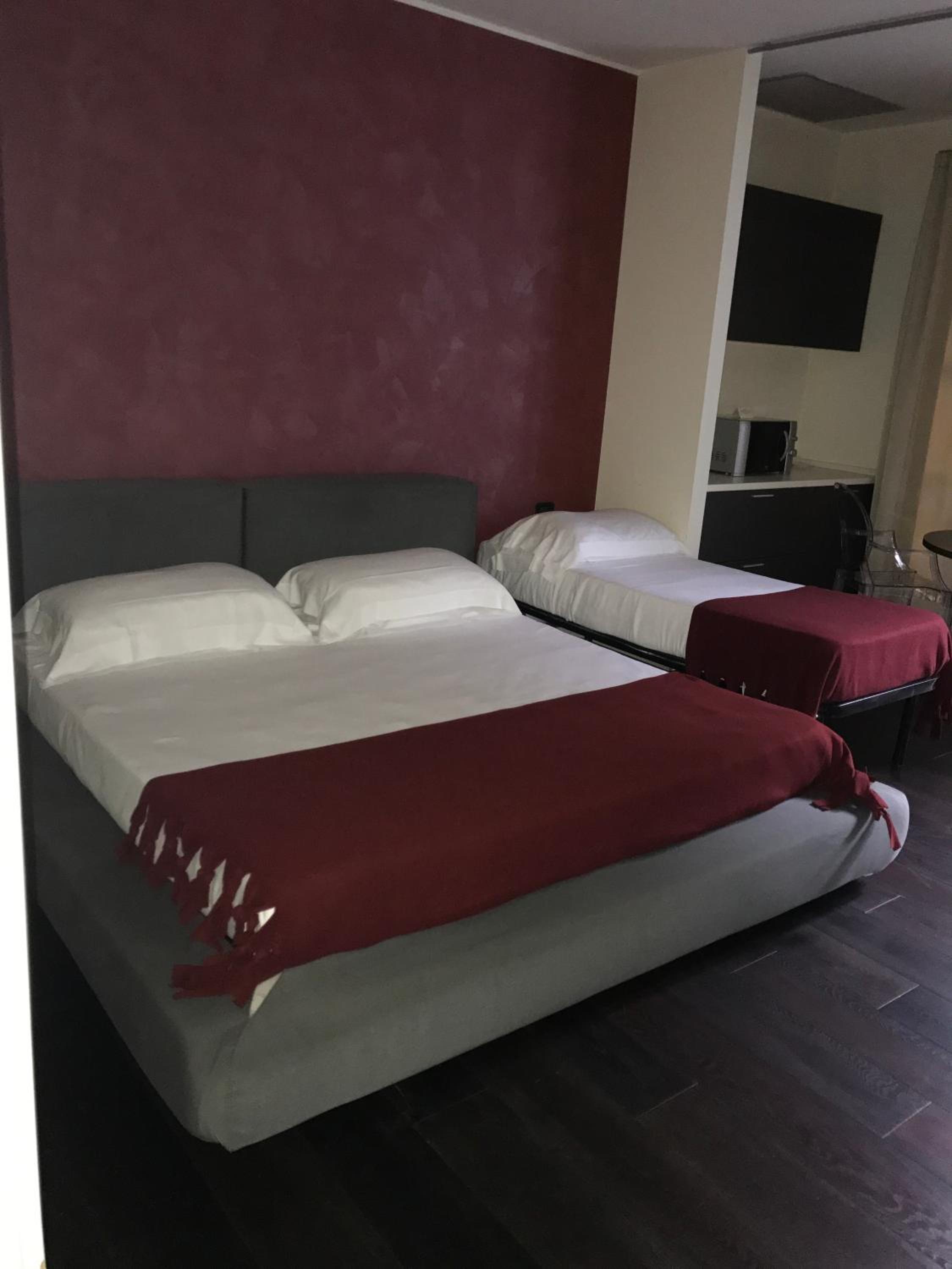 Triple Room with Garden View - Photo 3