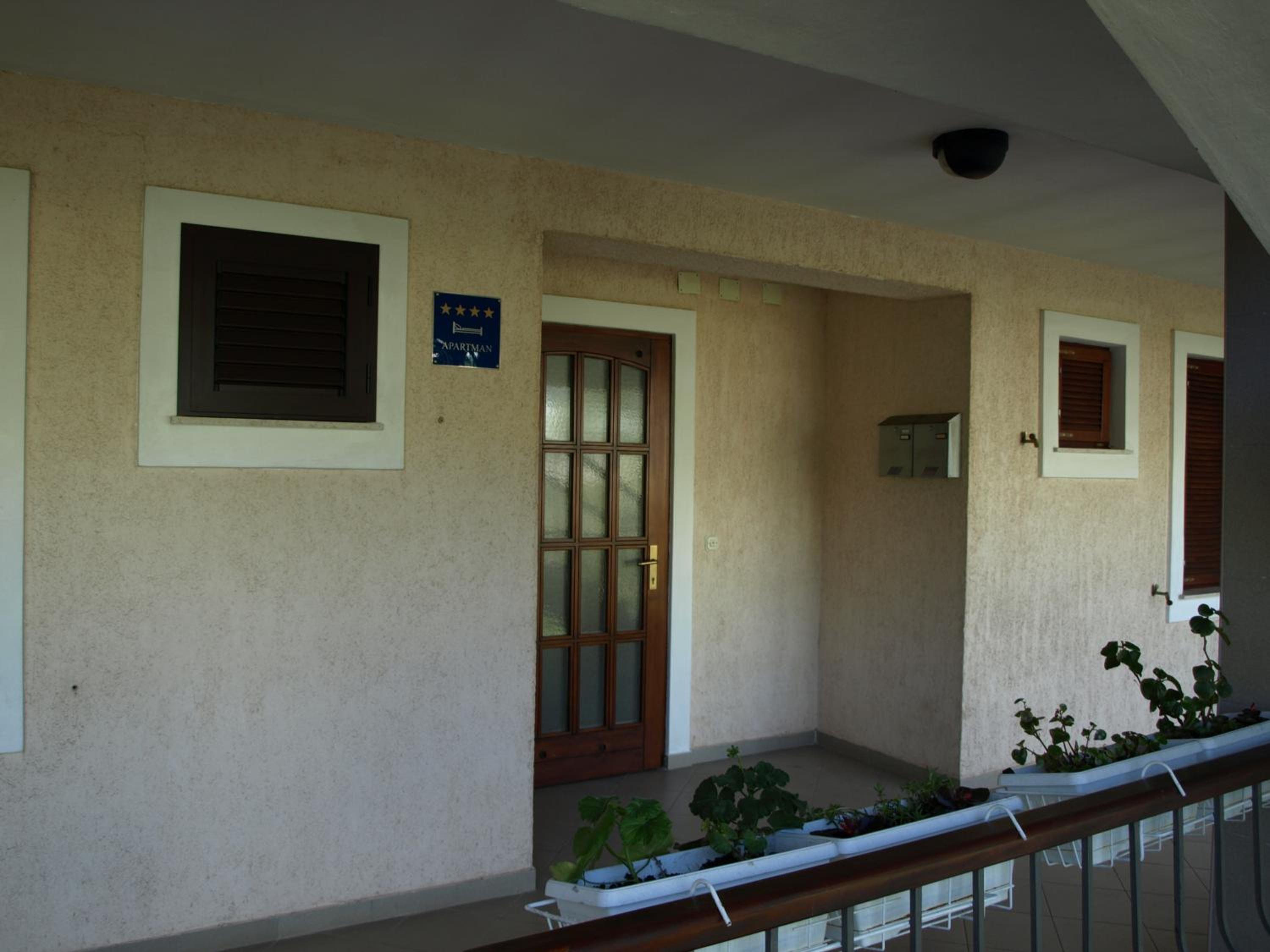 Apartment with Sea View photo 2