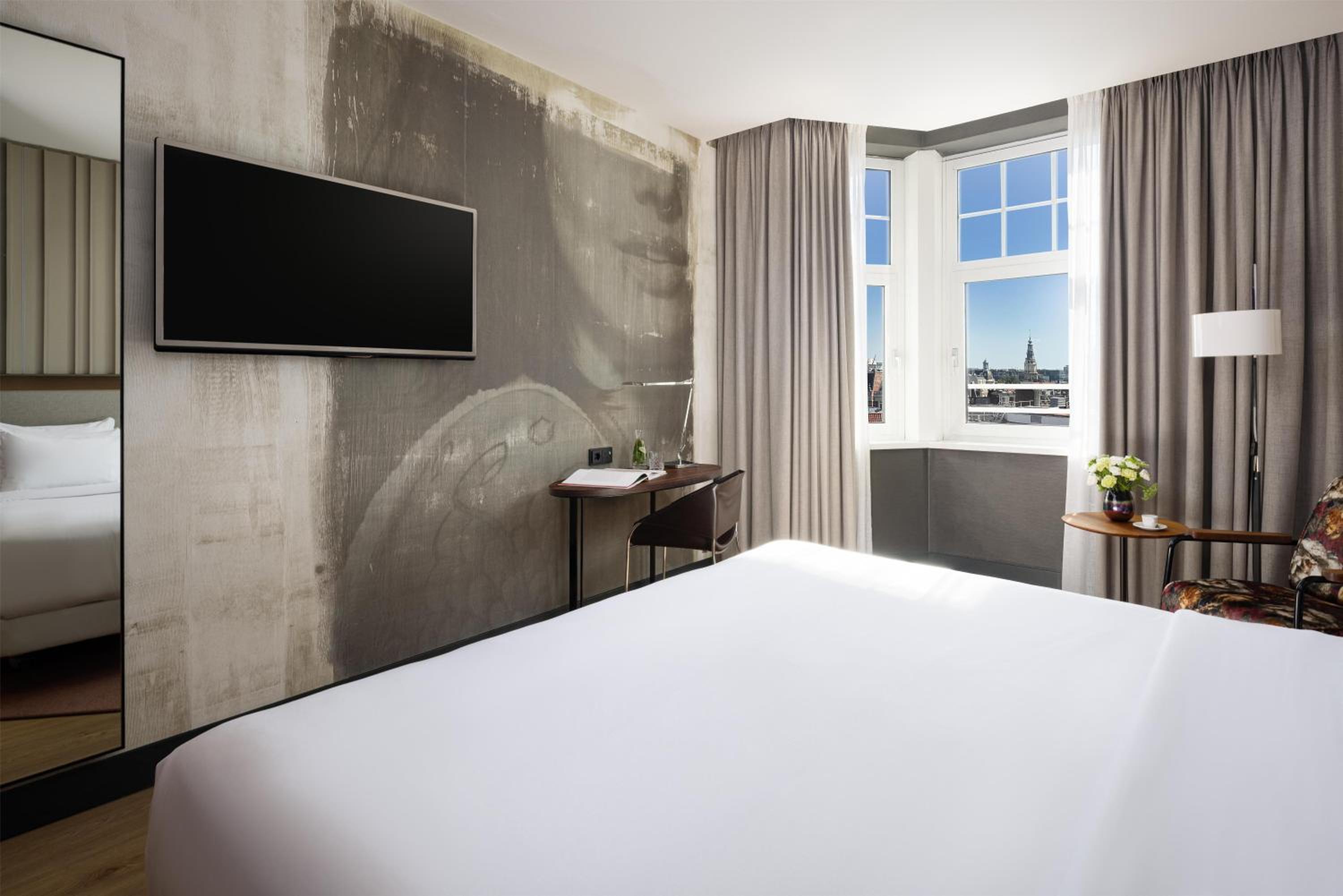 Superior View Room photo 3