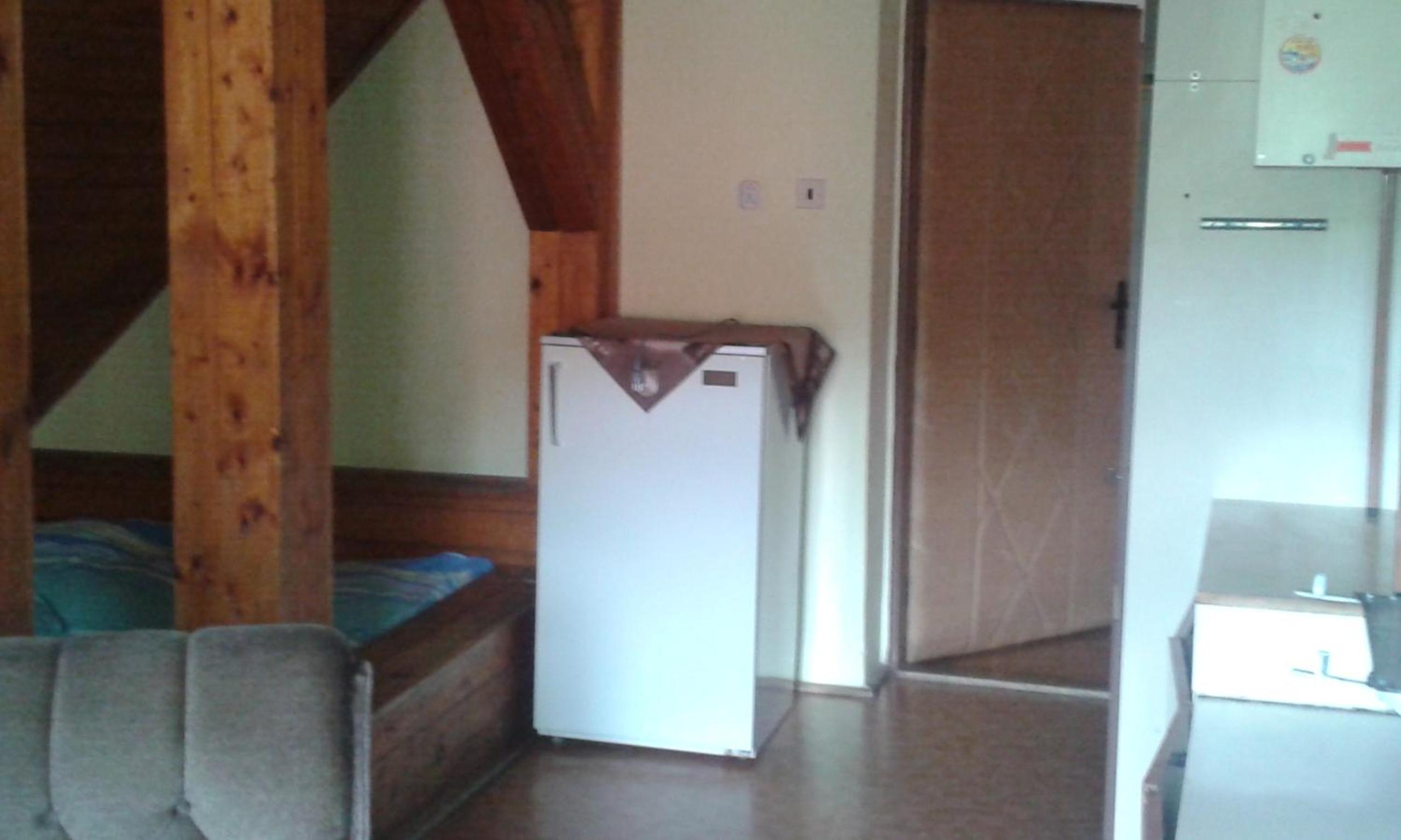 Quadruple Room with Shared Bathroom photo 3