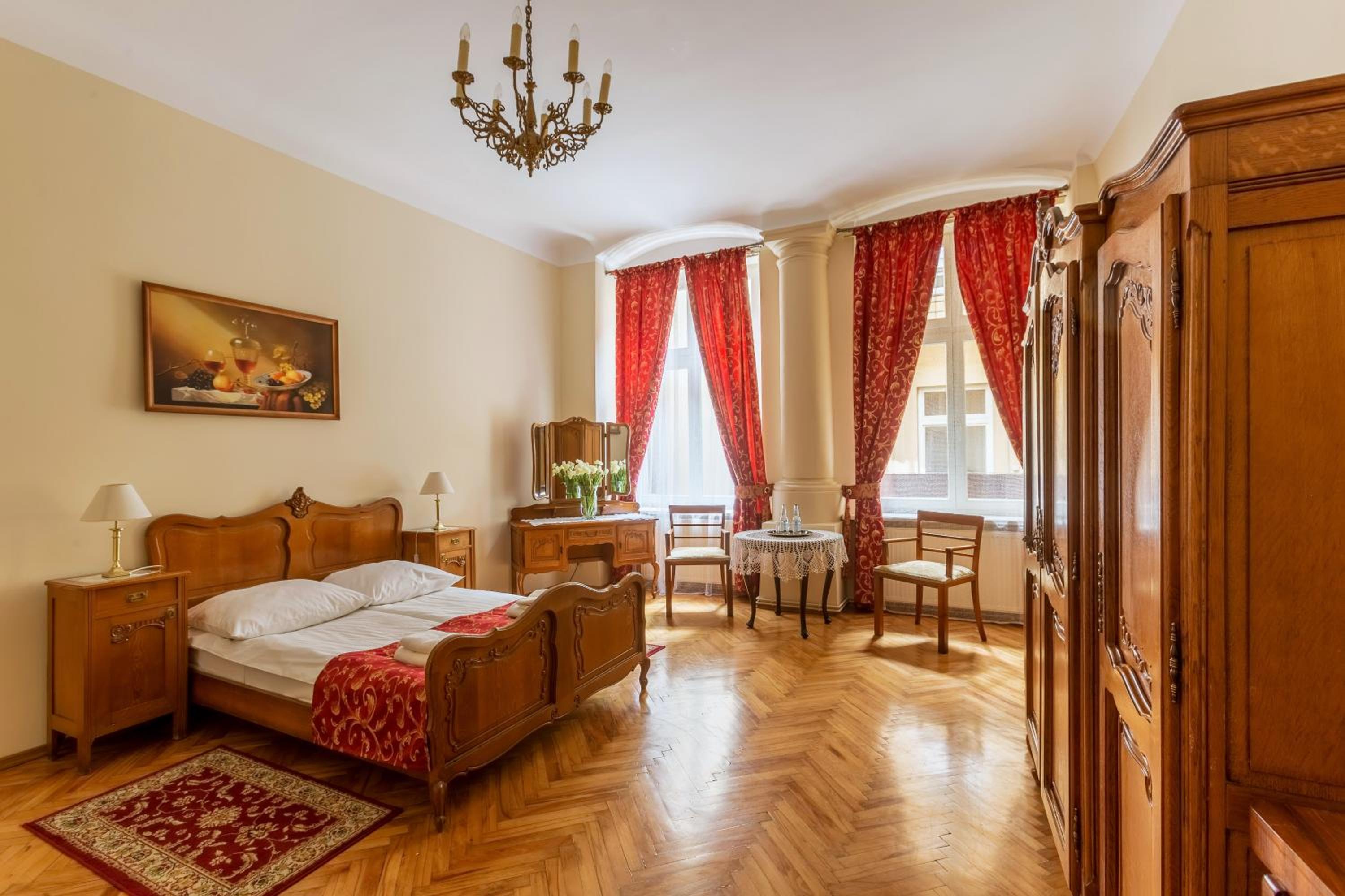 Double or Twin Room - Photo 1