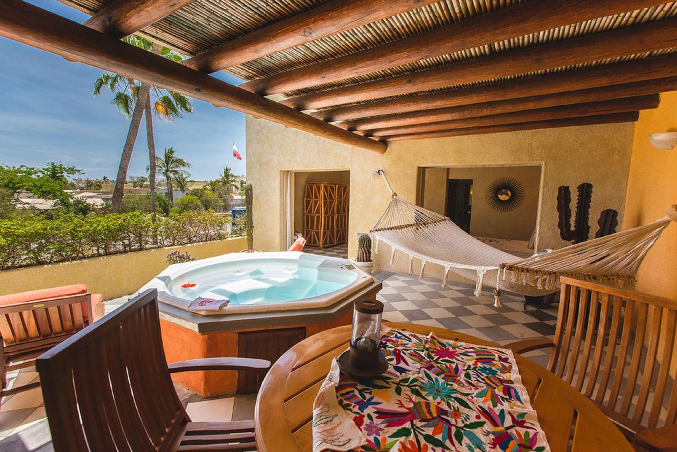 Suite with Terrace - Photo 8