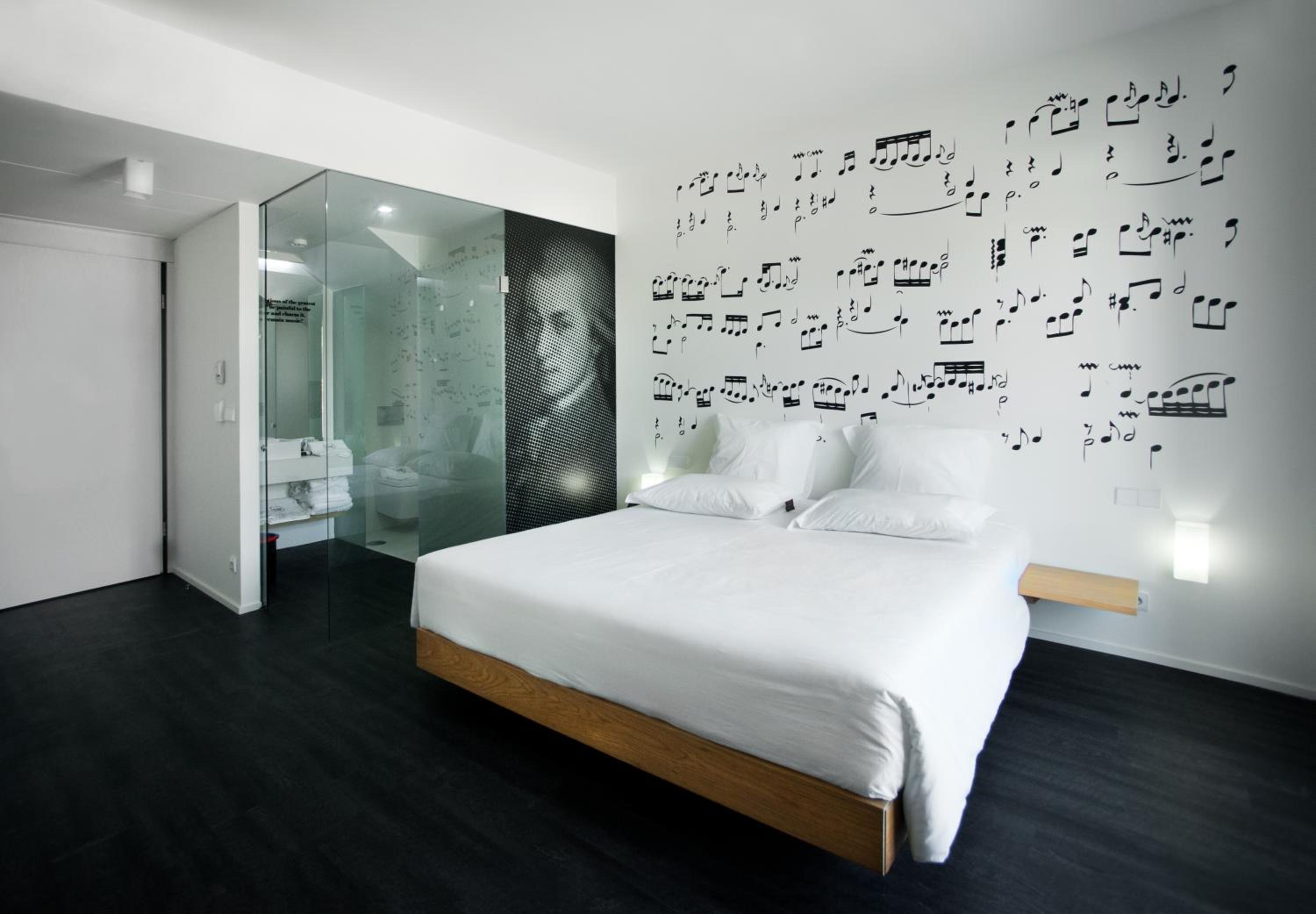 Double or Twin Room with Spa Access - Photo 1
