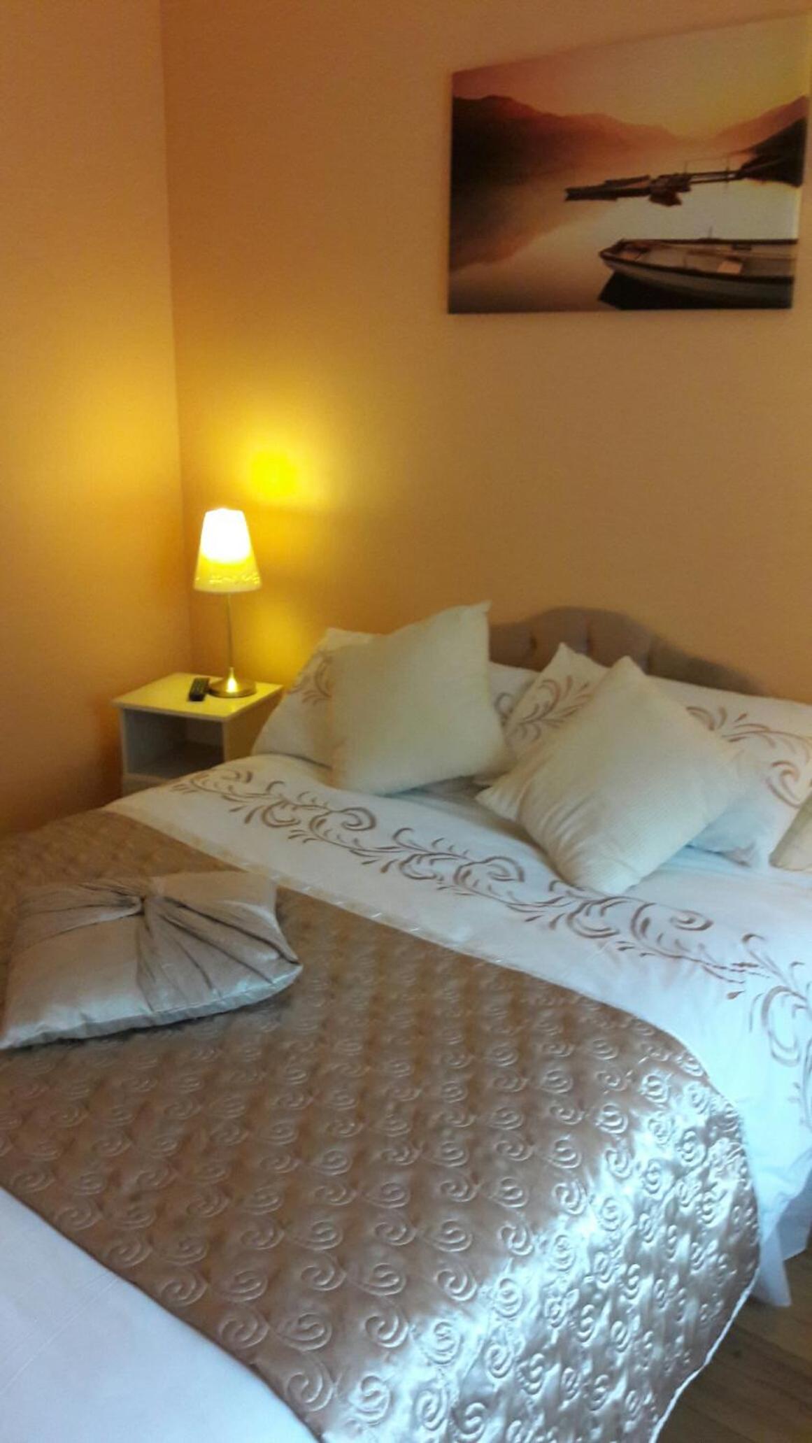 Double Room With A Courtyard View And Shared Bathroom photo 1