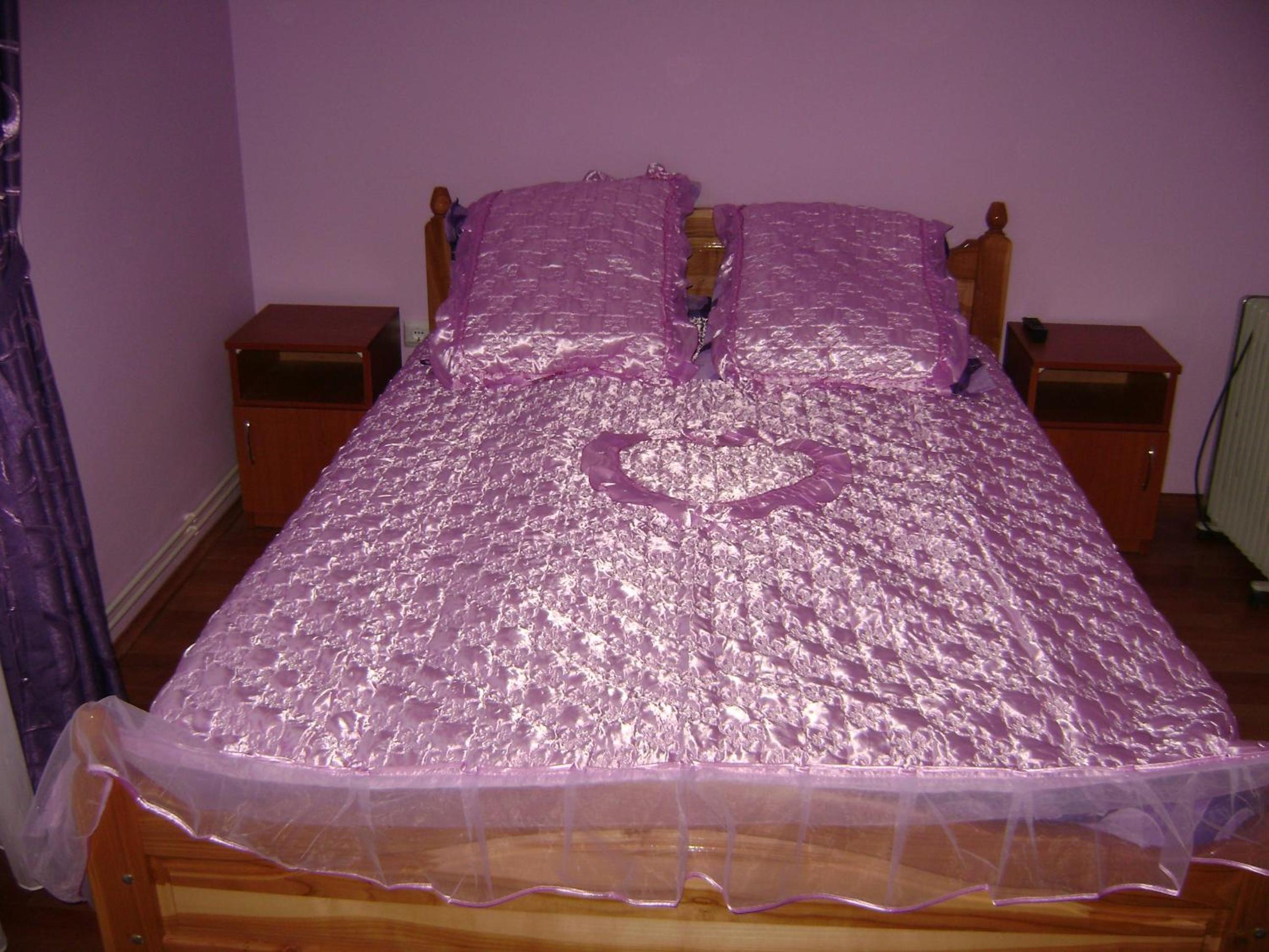 Deluxe Double Room with Shower - Photo 3