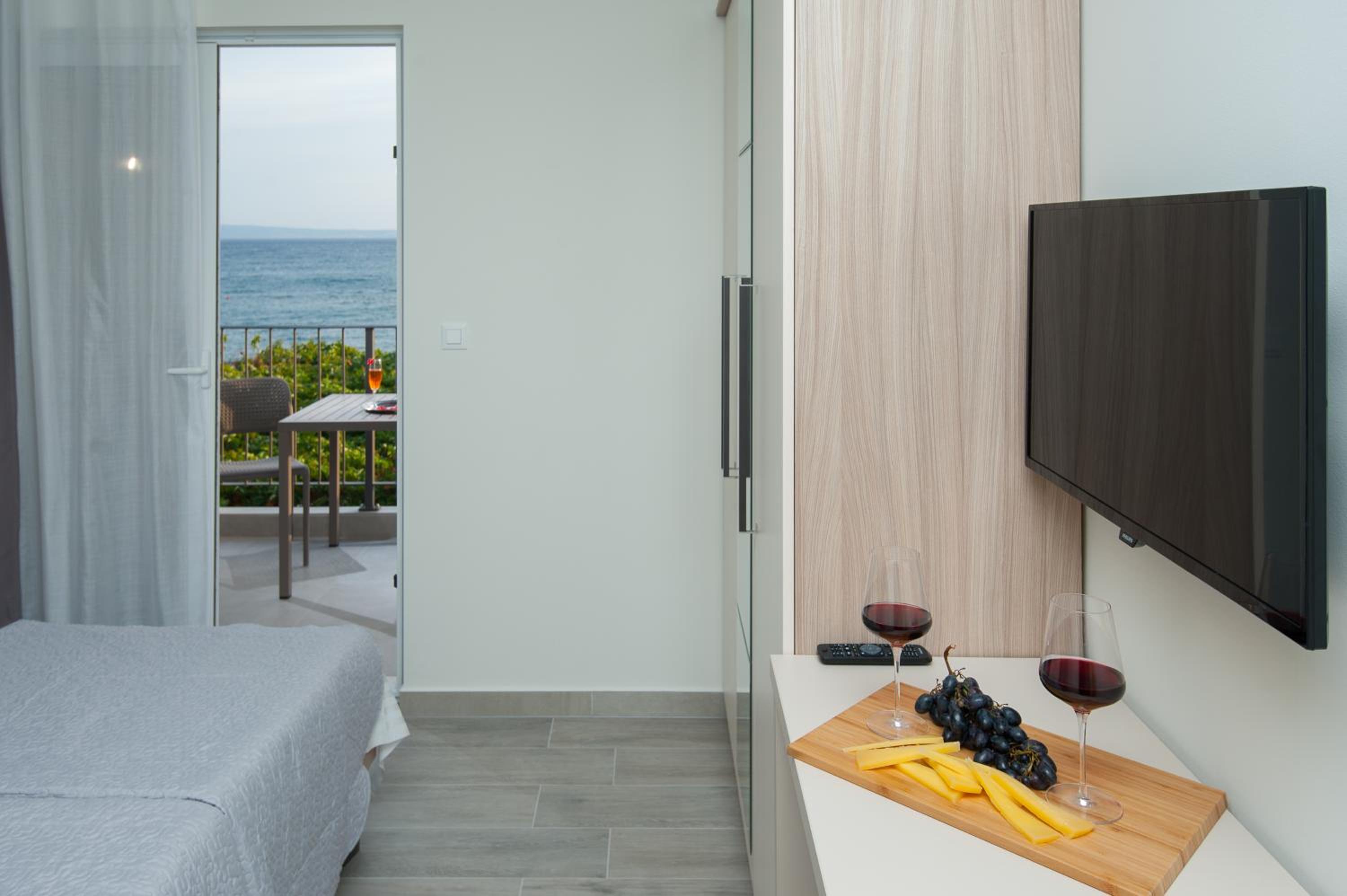 Apartment with Sea View photo 3