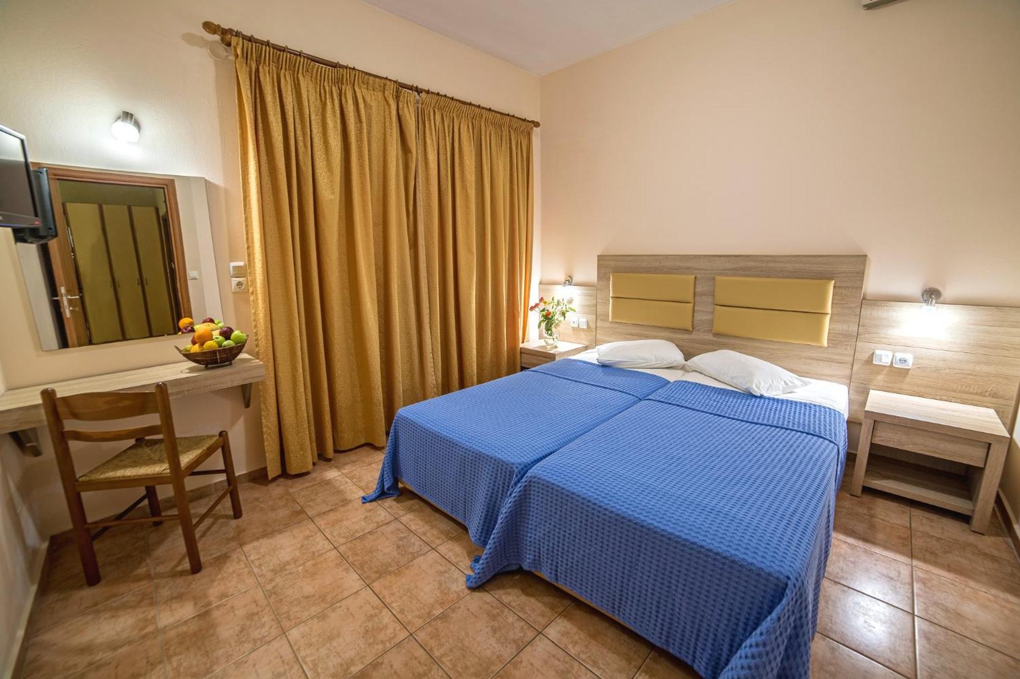 Family Two Bedroom Suite (2 Adults + 2 Children)