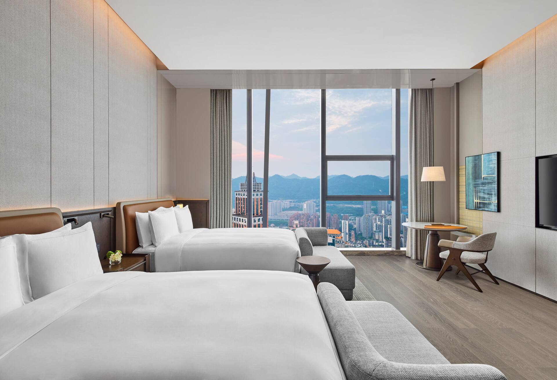Twin Deluxe Room City View