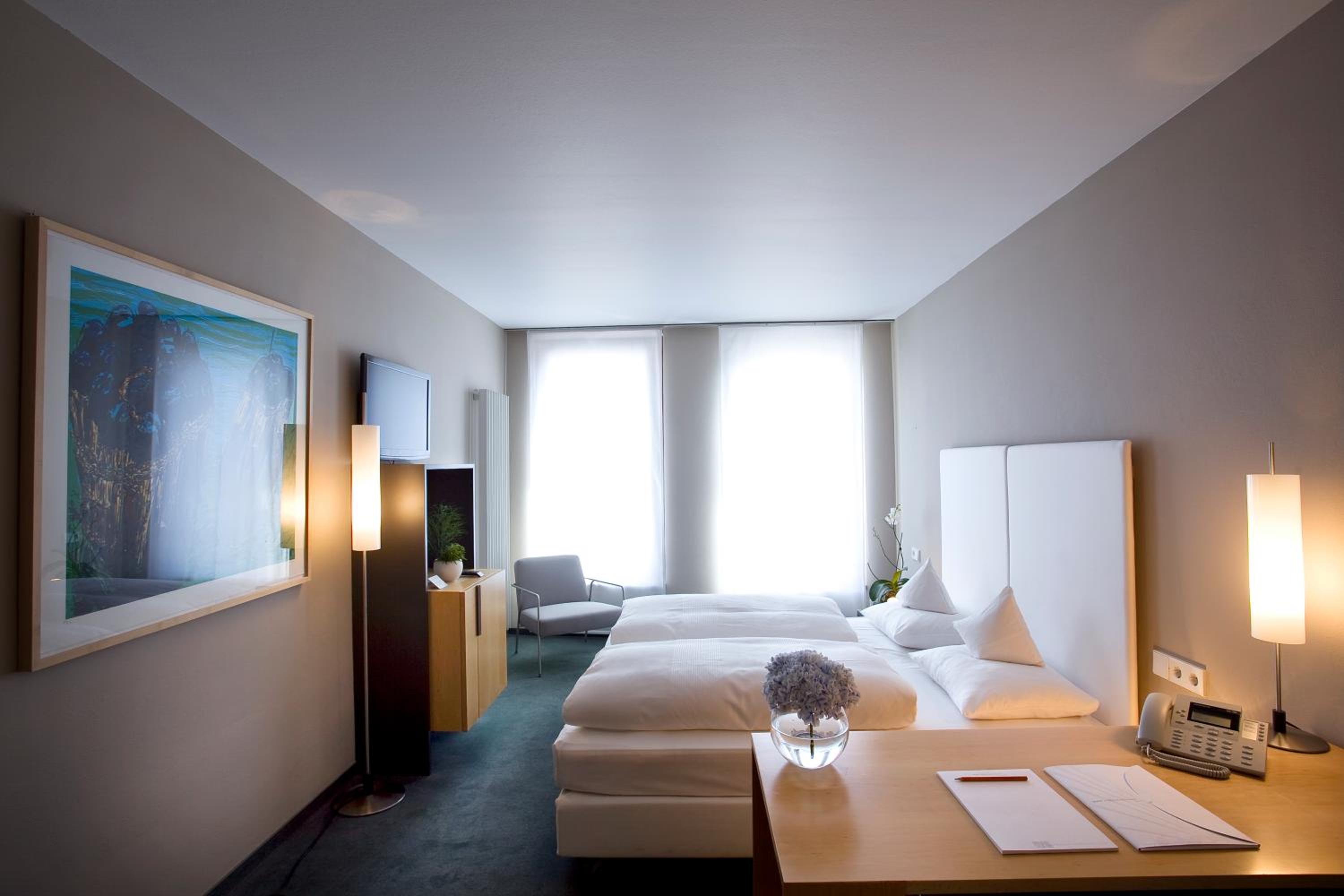 Double Room - Photo 2