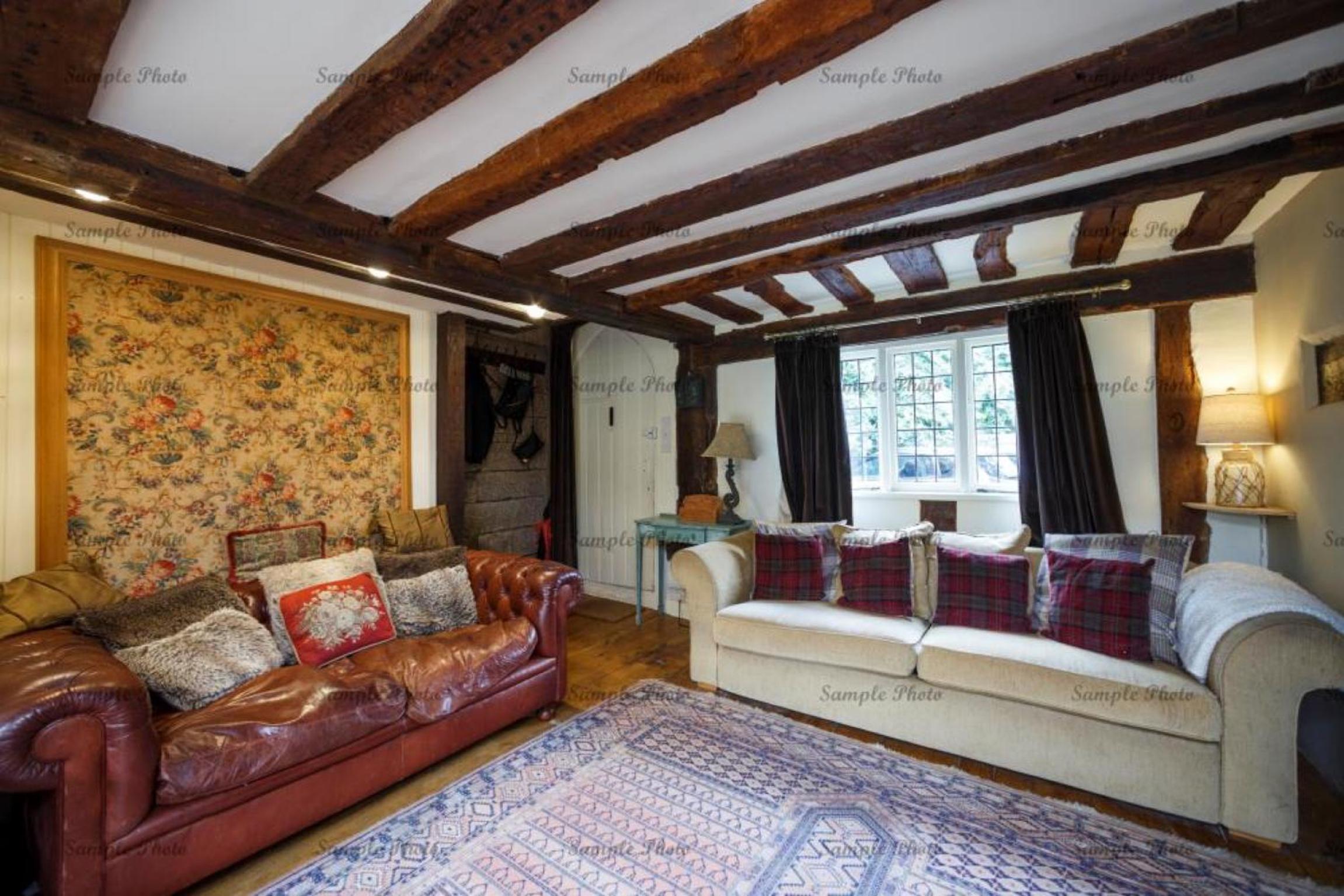 Three-Bedroom House photo 2