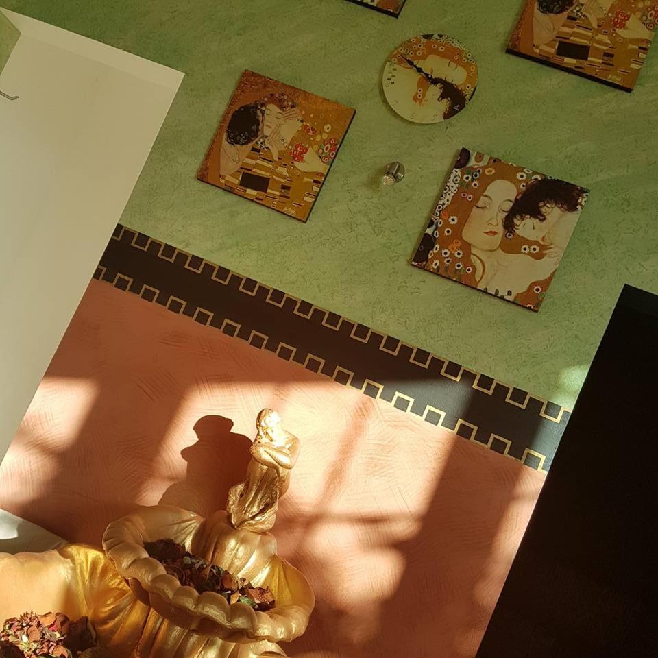 Double Room - Photo 9