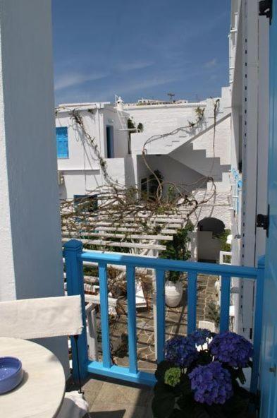 Double or Twin Room with Garden View photo 2