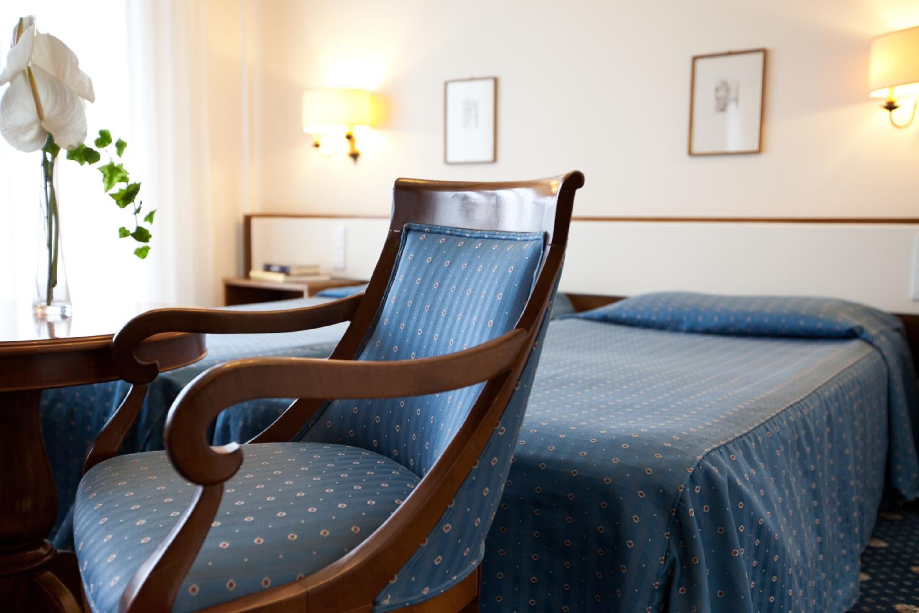 Standard Double Room - Photo 1