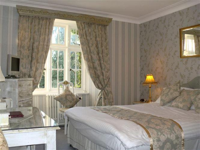 Classic Double Room with Shower photo 1