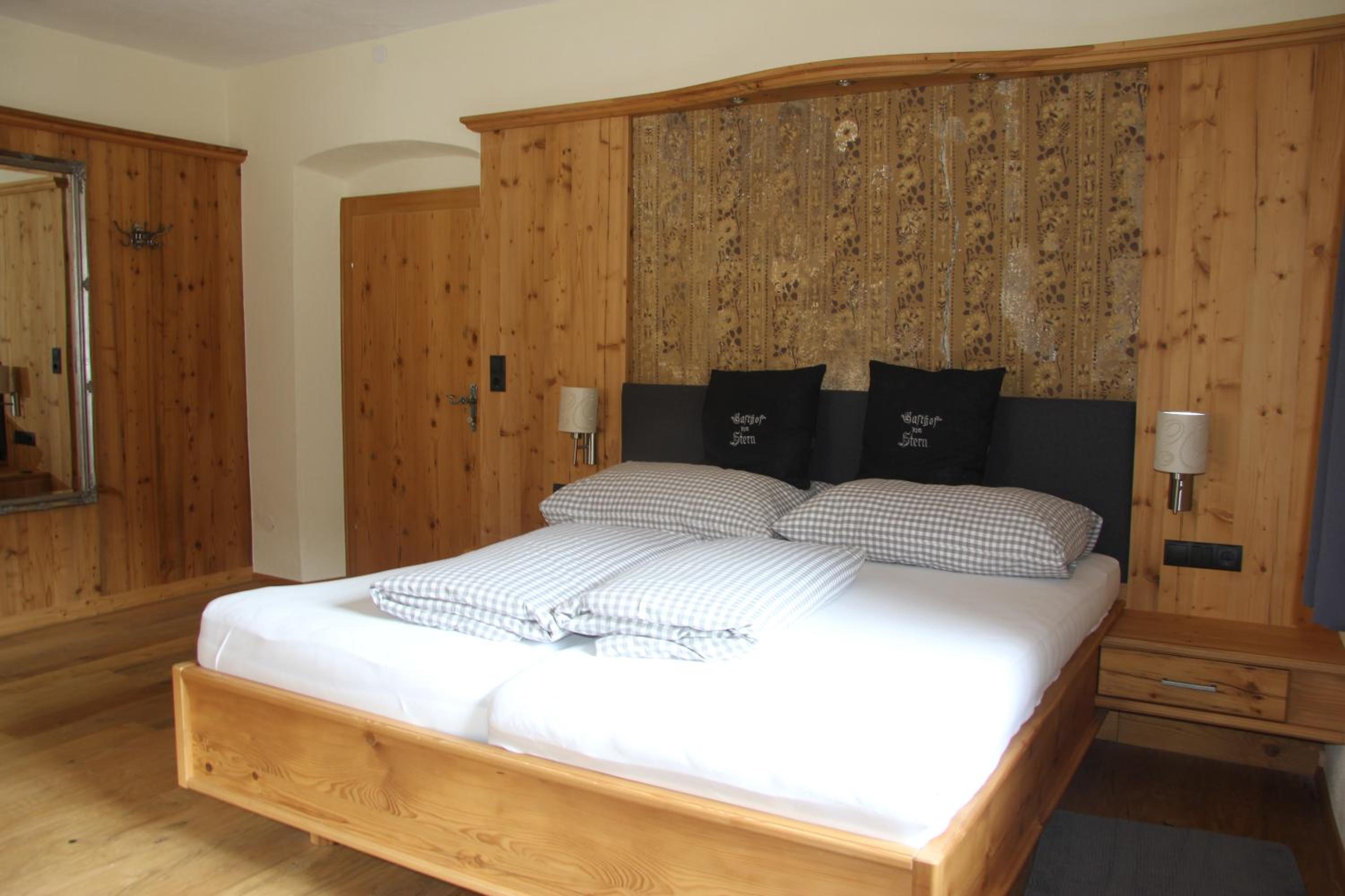 Deluxe Double Room photo 2