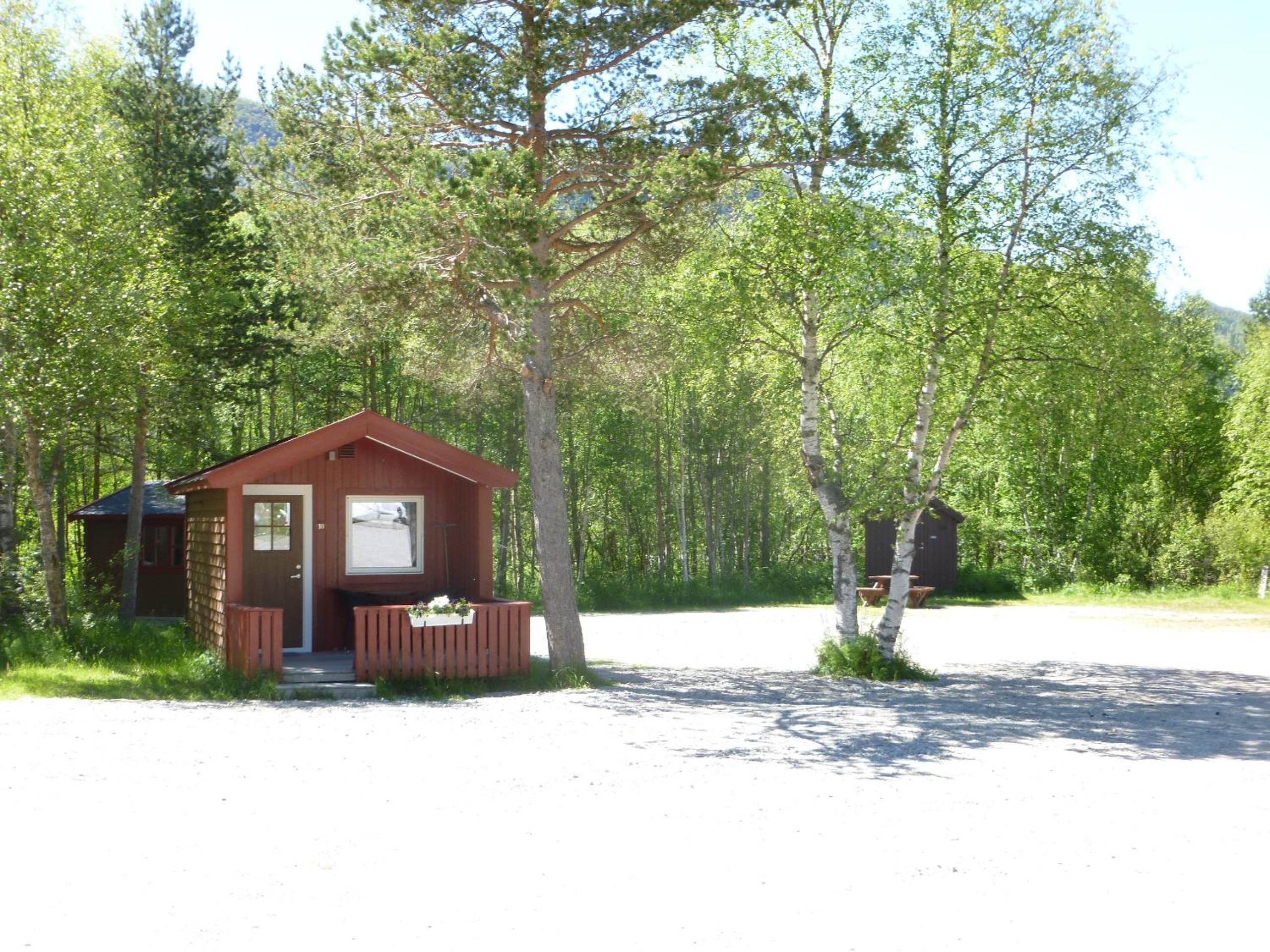 Cottage (2 Adults) photo 3