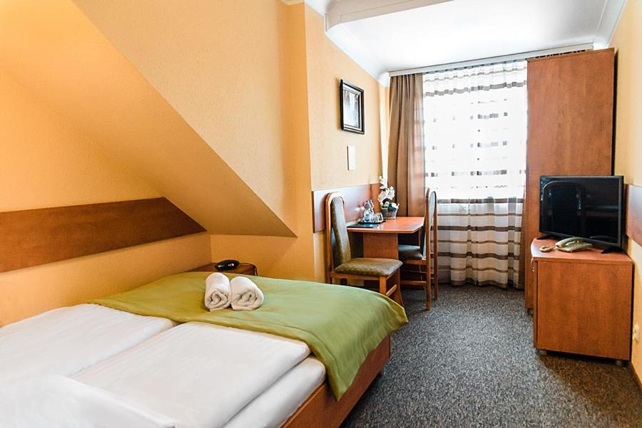 Double Room - Photo 2