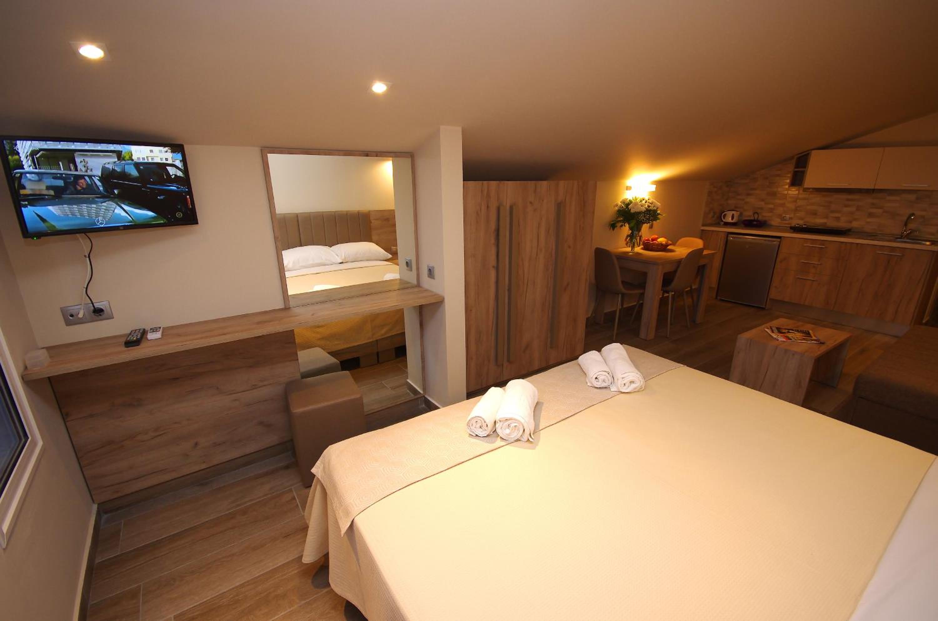 Deluxe Quadruple Room photo 3