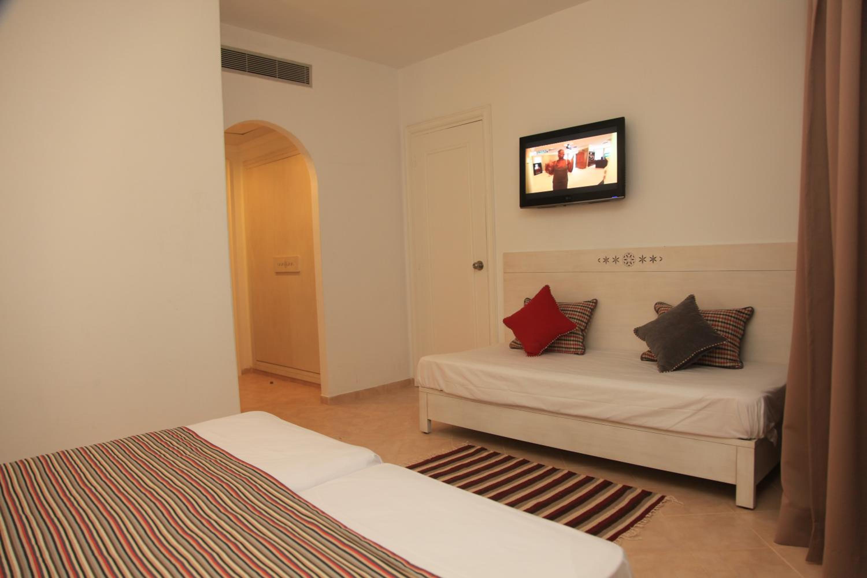 Single Room photo 3